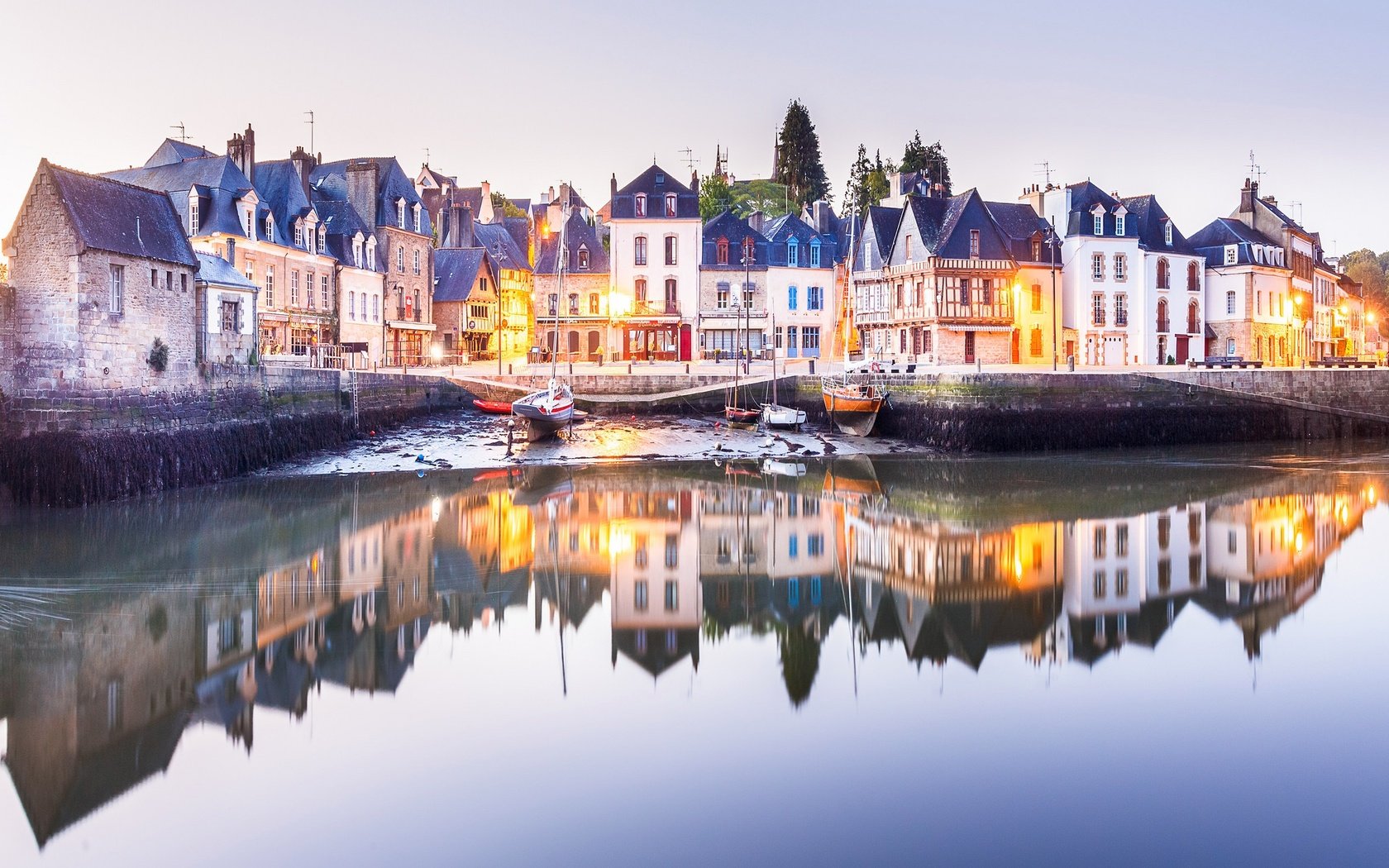 Обои вода, отражение, дома, франция, оре, water, reflection, home, france, åre разрешение 2048x1365 Загрузить