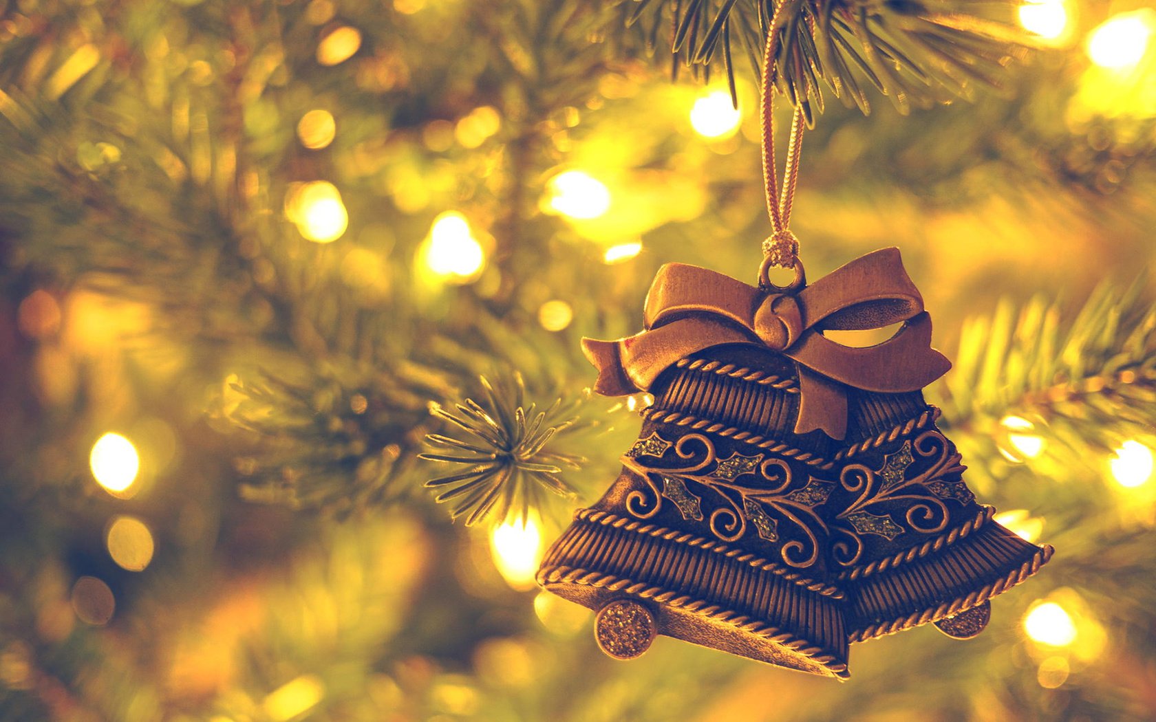 Обои новый год, елка, колокольчики, рождество, new year, tree, bells, christmas разрешение 1920x1200 Загрузить