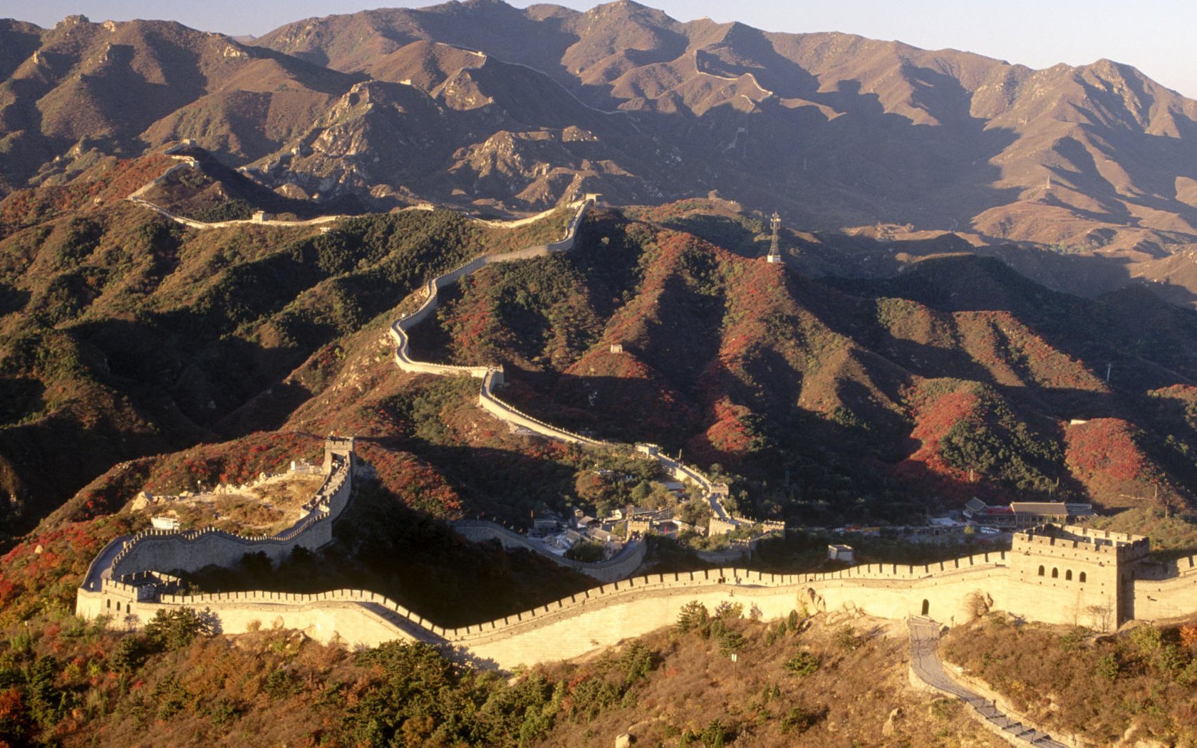Обои горы, пейзаж, китай, великая китайская стена, mountains, landscape, china, the great wall of china разрешение 1920x1080 Загрузить