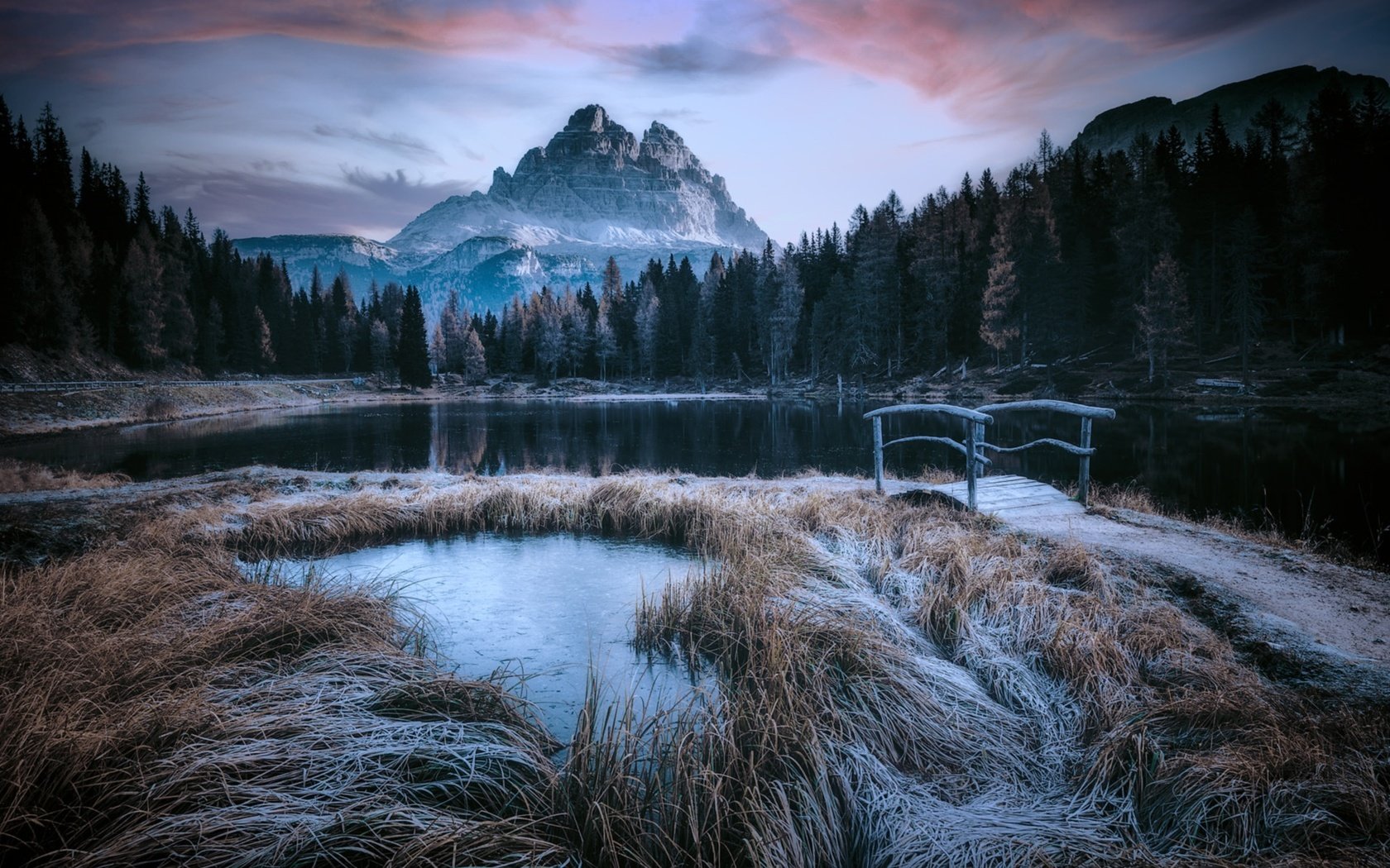 Обои горы, природа, мост, mountains, nature, bridge разрешение 1920x1344 Загрузить