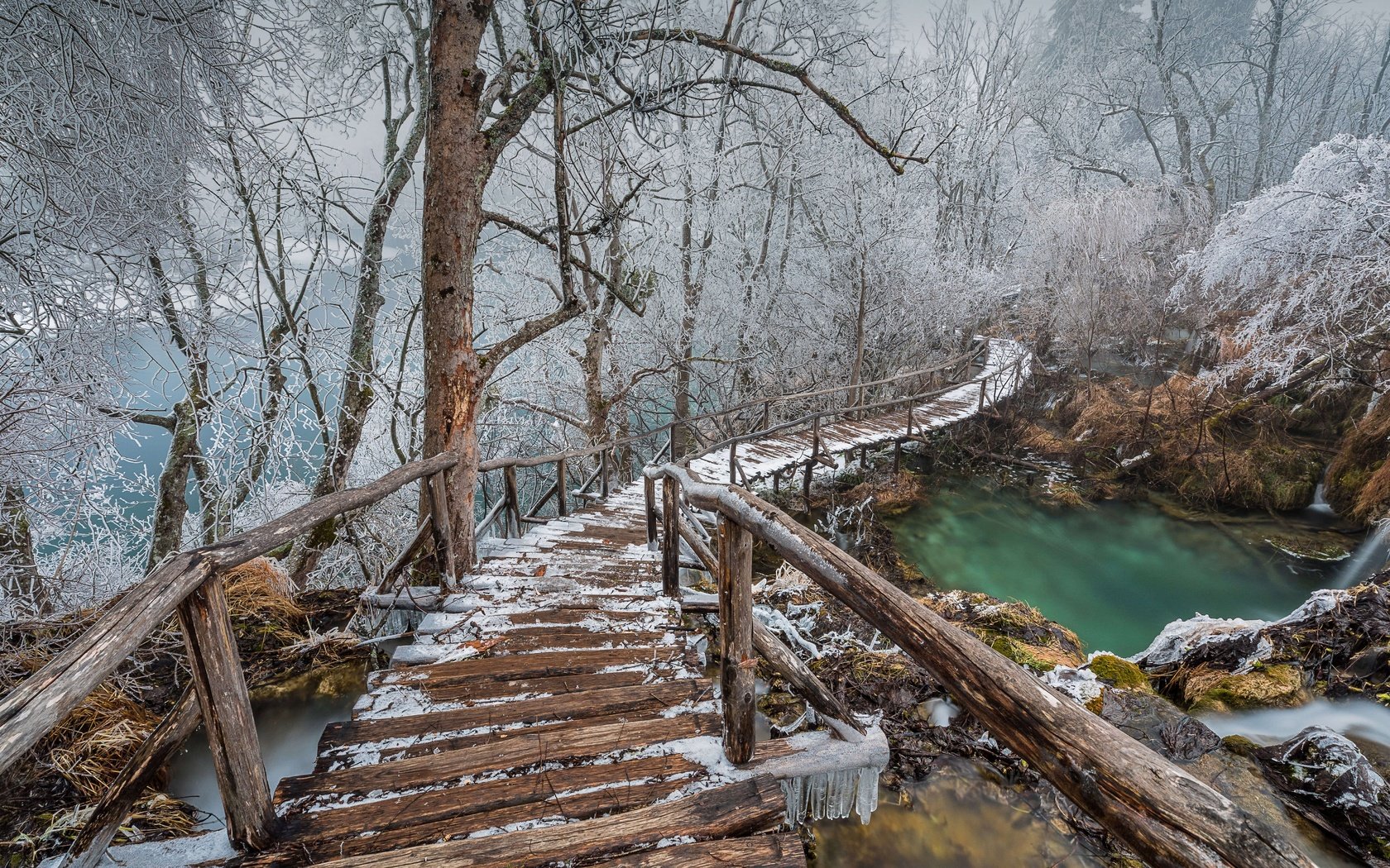 Плитвицкие озёра, Хорватия закат зима