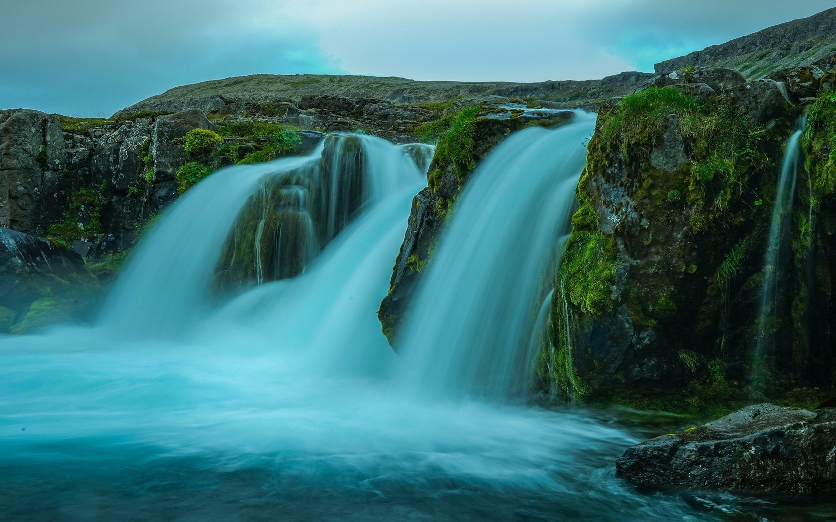 Обои вода, камни, скала, водопад, поток, исландия, водопады, water, stones, rock, waterfall, stream, iceland, waterfalls разрешение 3840x2160 Загрузить