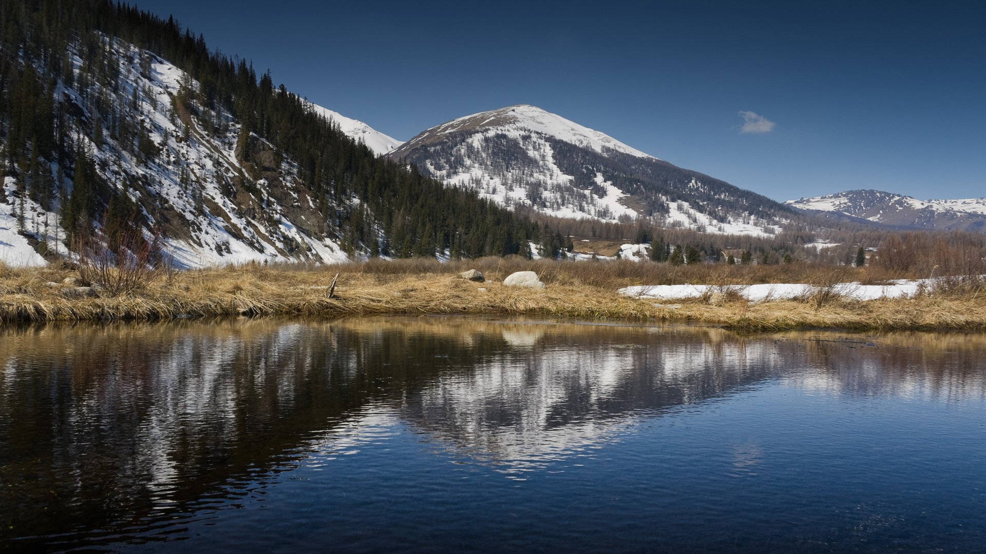 Обои озеро, горы, казахстан, lake, mountains, kazakhstan разрешение 2300x1294 Загрузить