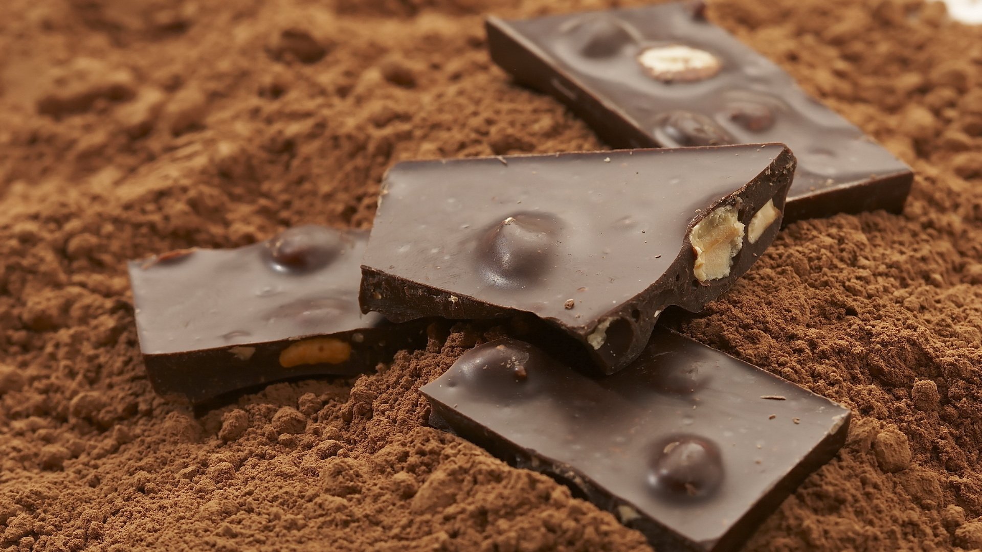 Обои орехи, шоколад, сладкое, десерт, в шоколаде, какао, гайки, сладенько, nuts, chocolate, sweet, dessert, cocoa разрешение 1920x1200 Загрузить