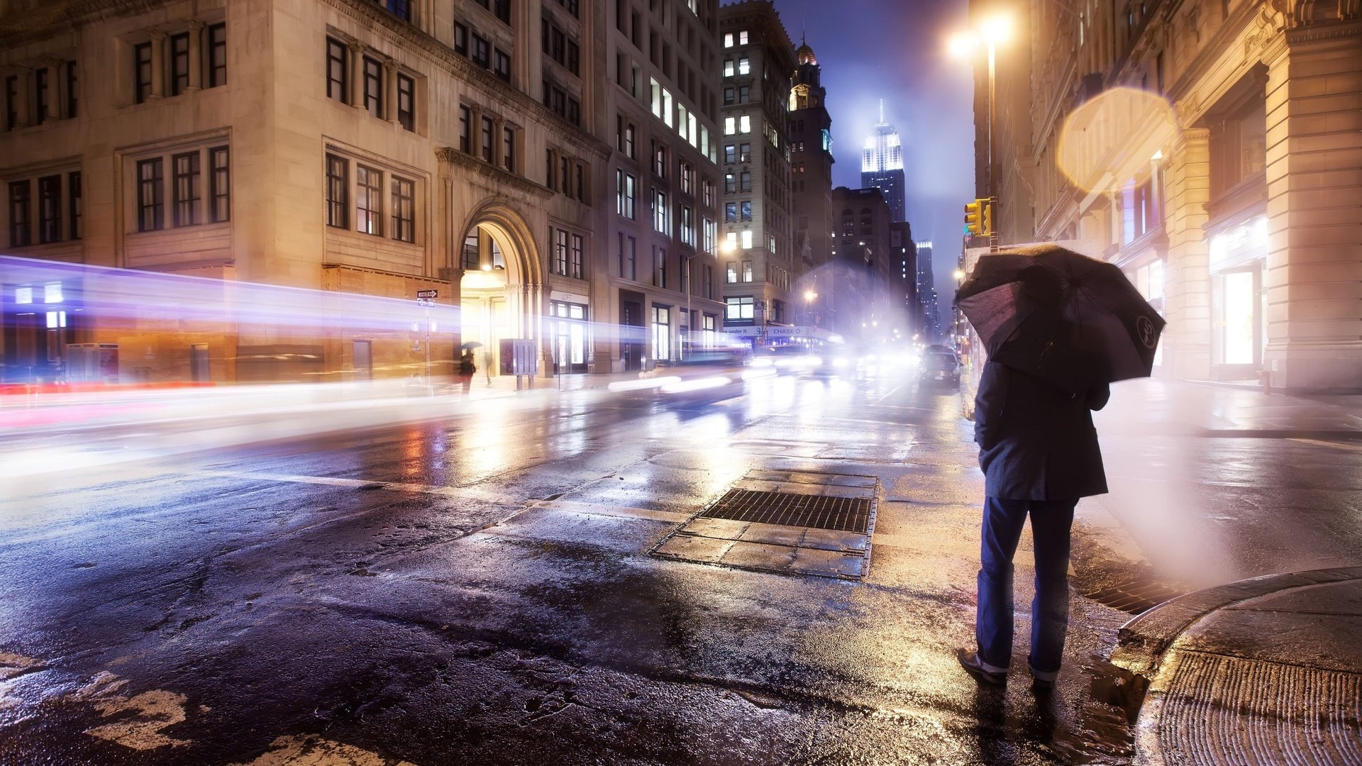 Обои ночь, огни, город, человек, зонт, gorod -vecher -ogni -lyudi, night, lights, the city, people, umbrella, gorod vecher -ogni -lyudi разрешение 2560x1600 Загрузить