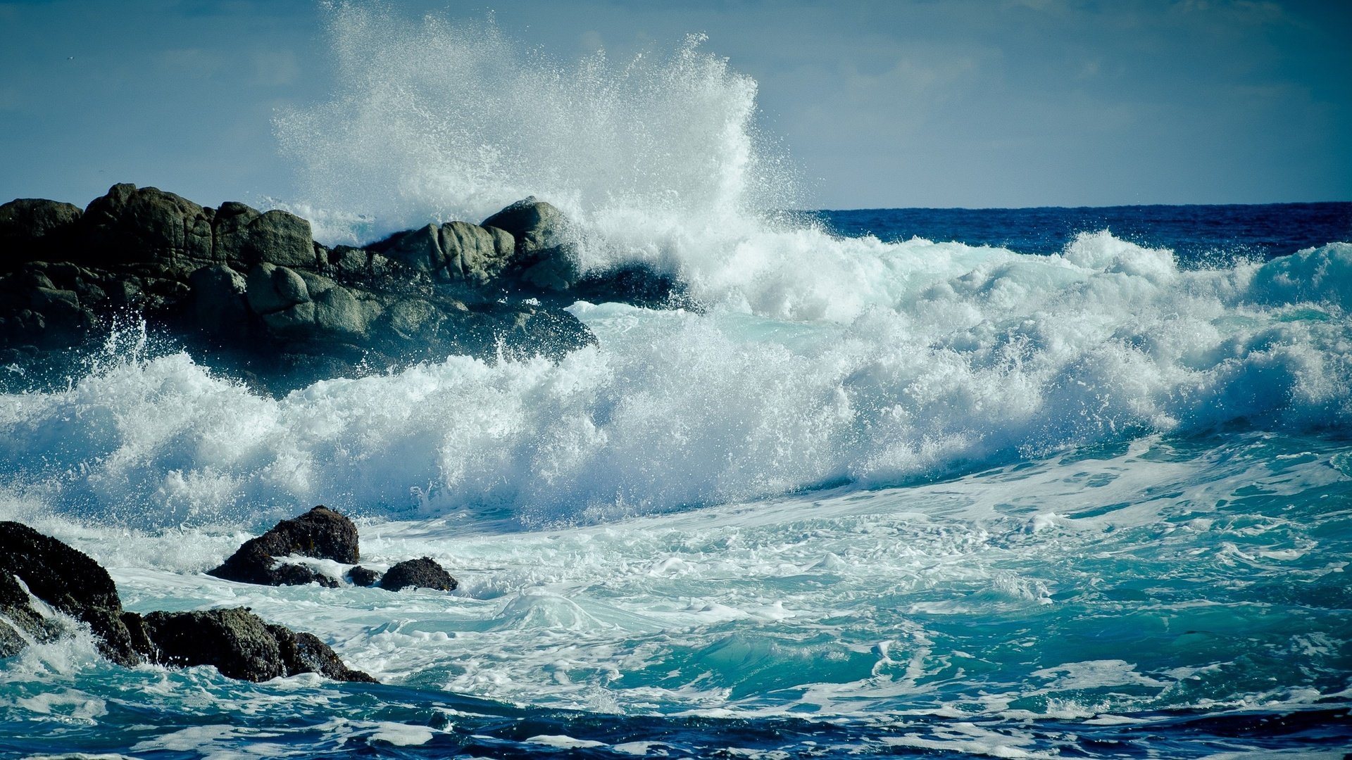 Обои вода, природа, камни, берег, волны, океан, water, nature, stones, shore, wave, the ocean разрешение 2560x1600 Загрузить