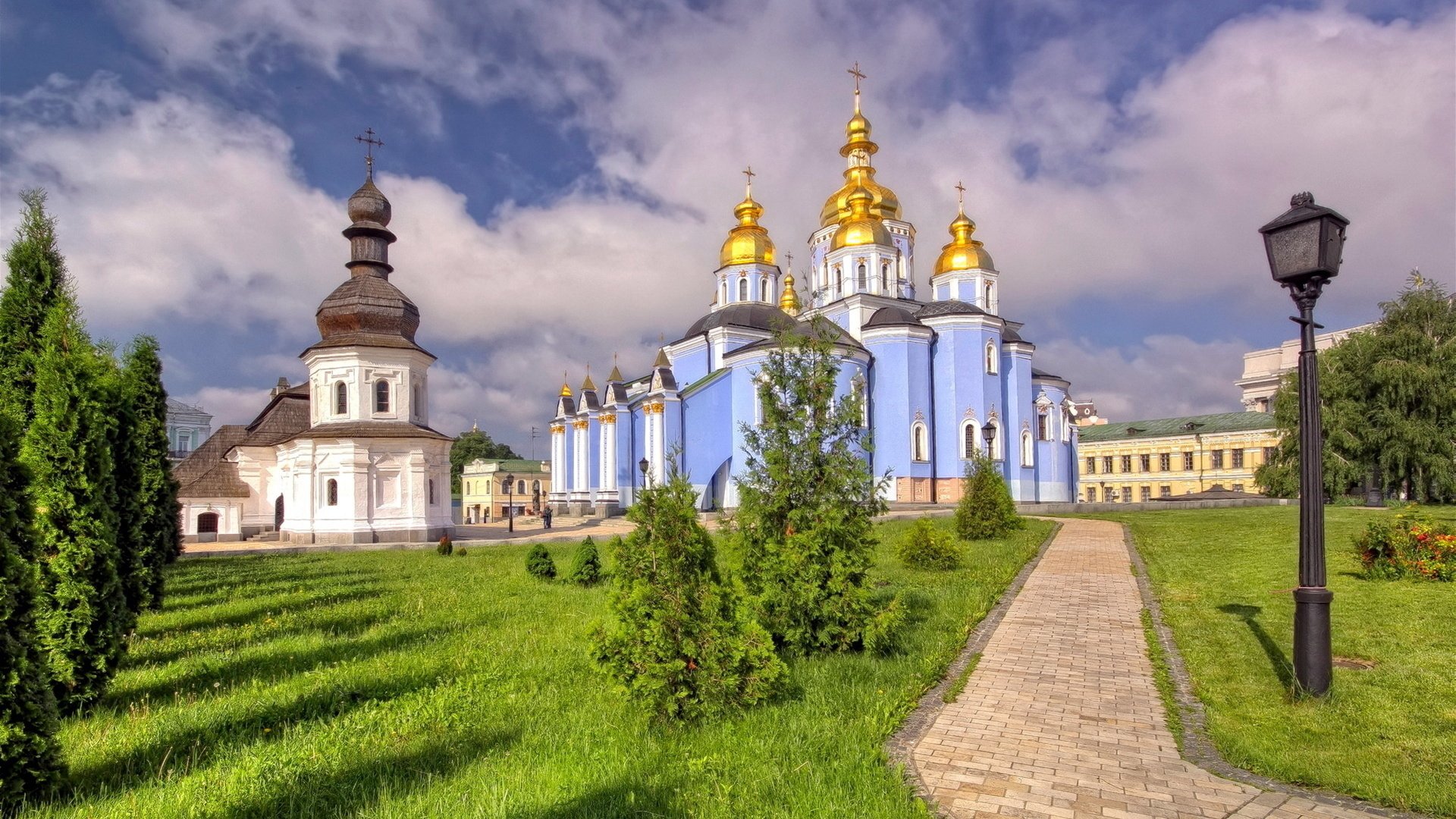 Обои храм, церковь, украина, михайловский собор, temple, church, ukraine, st michael's cathedral разрешение 1920x1200 Загрузить