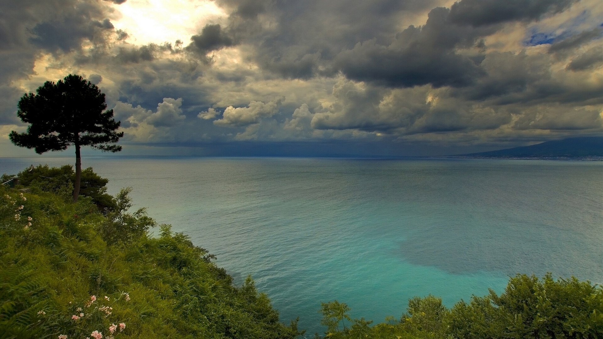 Обои небо, облака, побережье, залив, италия, the sky, clouds, coast, bay, italy разрешение 1920x1367 Загрузить