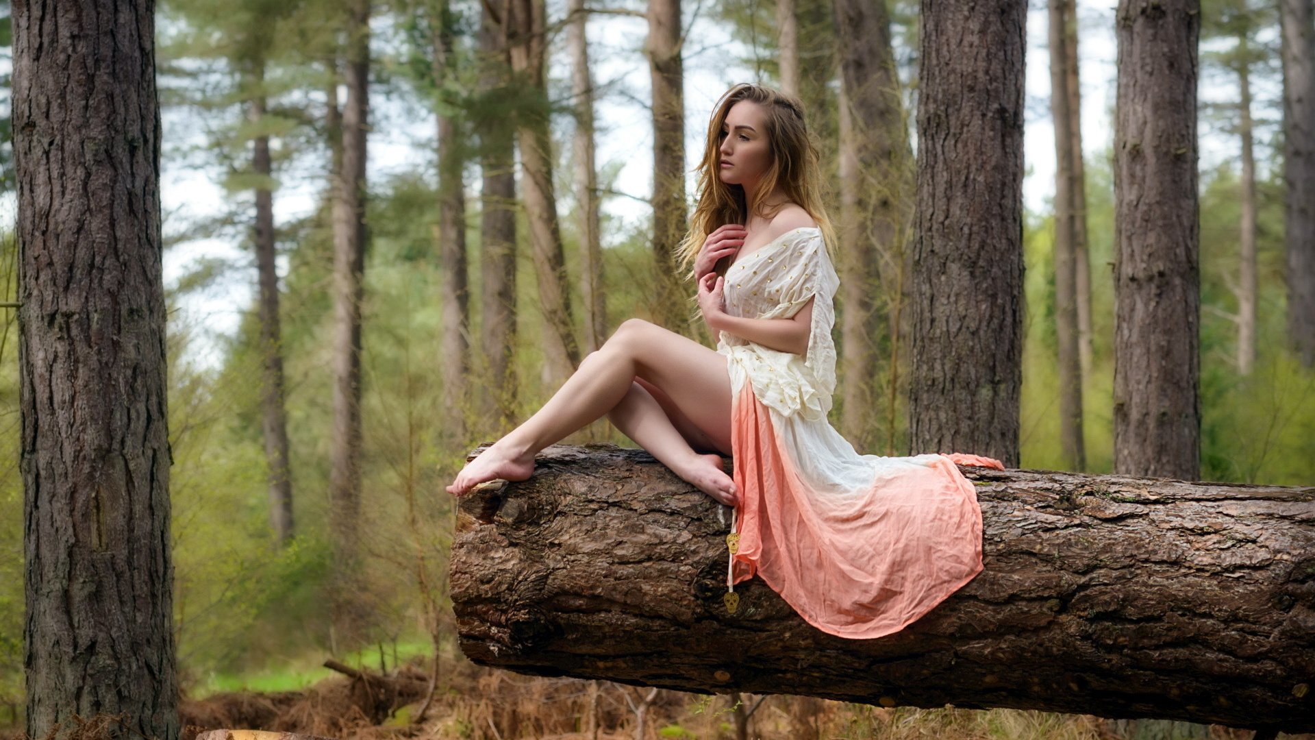 Обои лес, девушка, платье, блондинка, forest, girl, dress, blonde разрешение 1920x1200 Загрузить