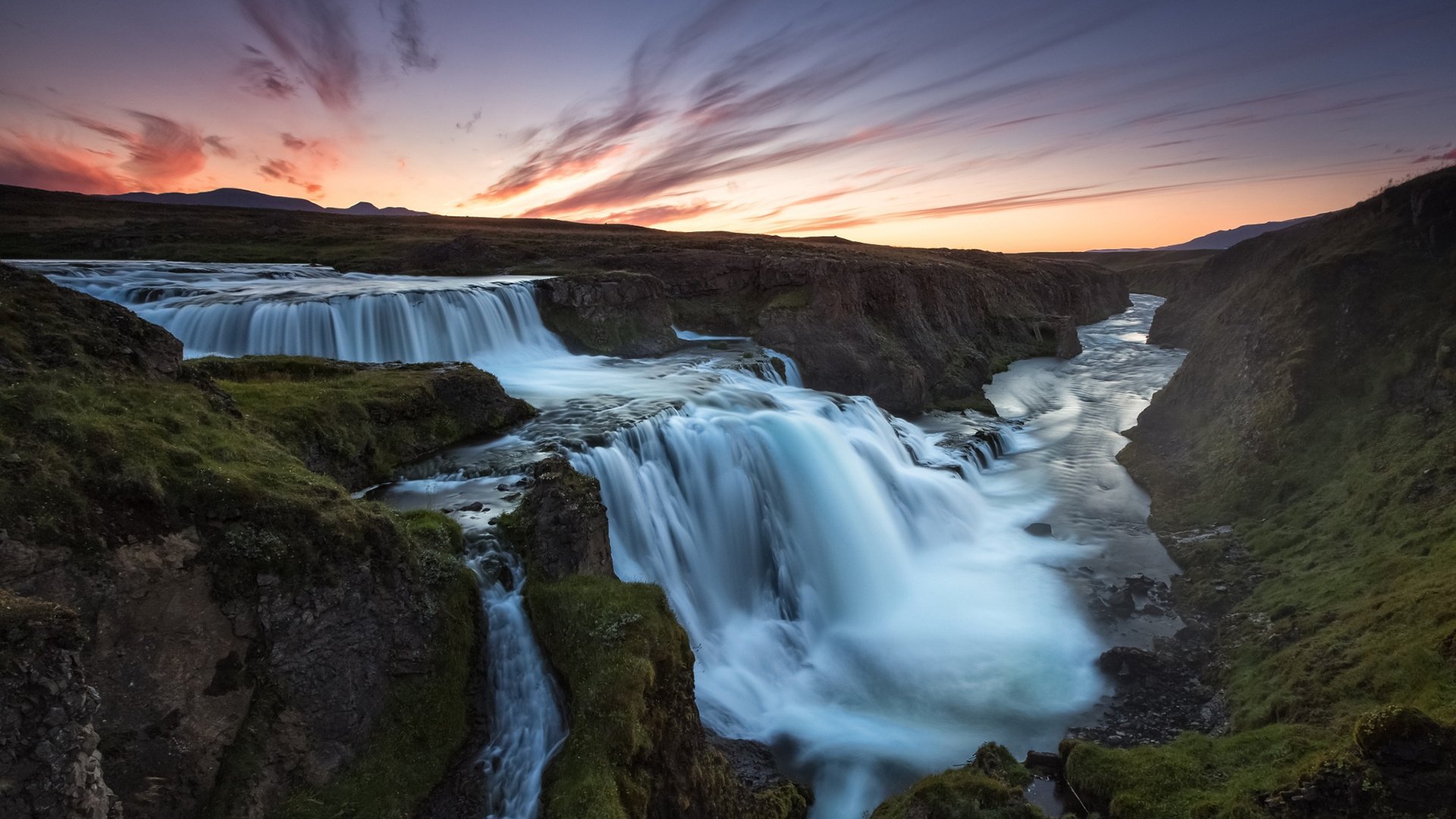 Обои водопад, поток, исландия, каскад, гюдльфосс, водопад годафосс, waterfall, stream, iceland, cascade, gullfoss разрешение 1920x1200 Загрузить