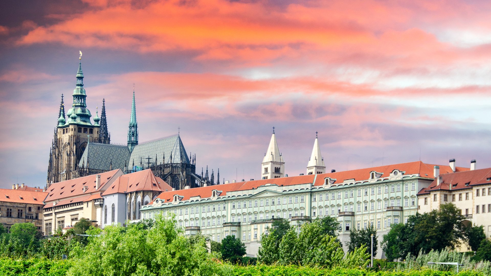 Обои небо, фото, город, дома, прага, чехия, the sky, photo, the city, home, prague, czech republic разрешение 3000x2250 Загрузить