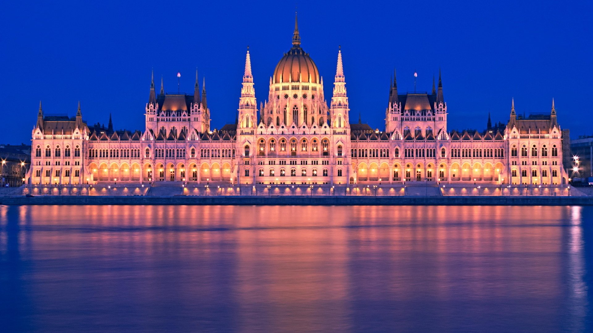 Обои венгрия, будапешт, парламент, здание правительства, hungary, budapest, parliament, government building разрешение 1920x1200 Загрузить