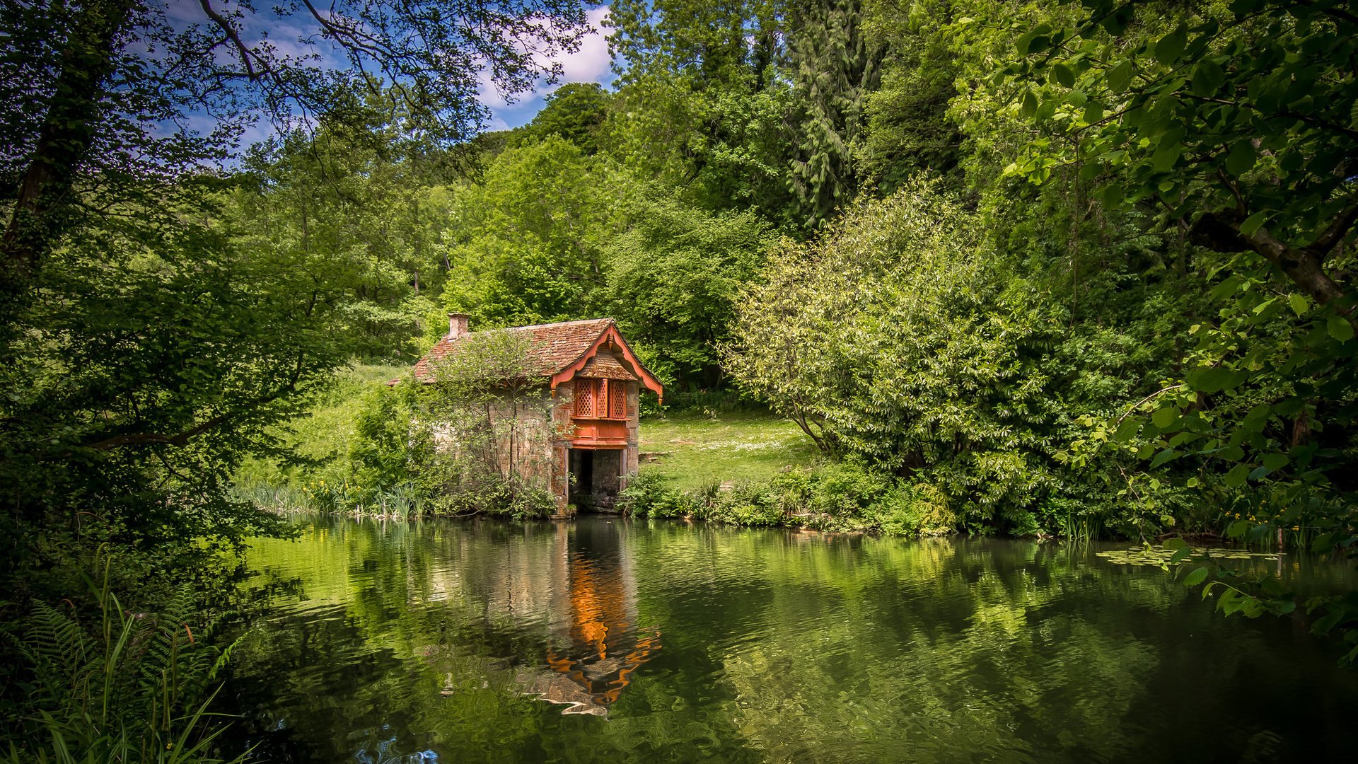 Обои деревья, река, отражение, англия, домик, котсуолдс, trees, river, reflection, england, house, the cotswolds разрешение 2048x1365 Загрузить