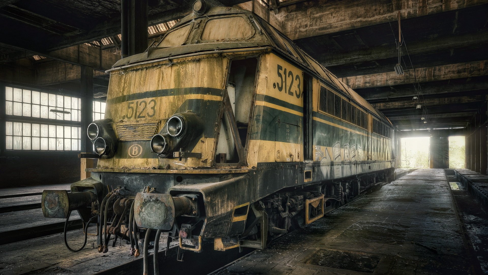Обои фон, поезда, поезд, forgotten, background, trains, train разрешение 1920x1200 Загрузить