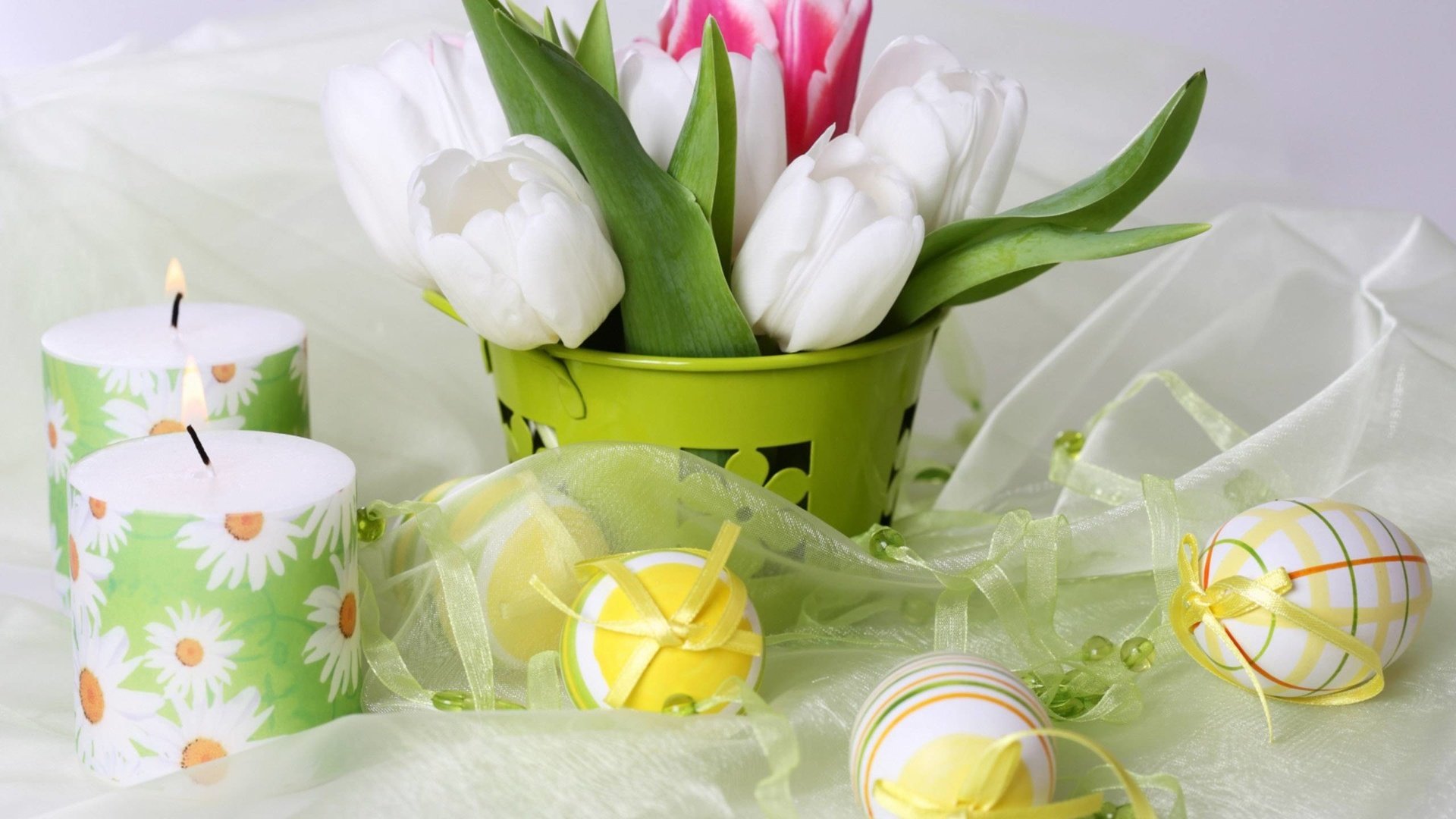 Обои цветы, свечи, тюльпаны, пасха, яйца, праздник, flowers, candles, tulips, easter, eggs, holiday разрешение 2560x1600 Загрузить