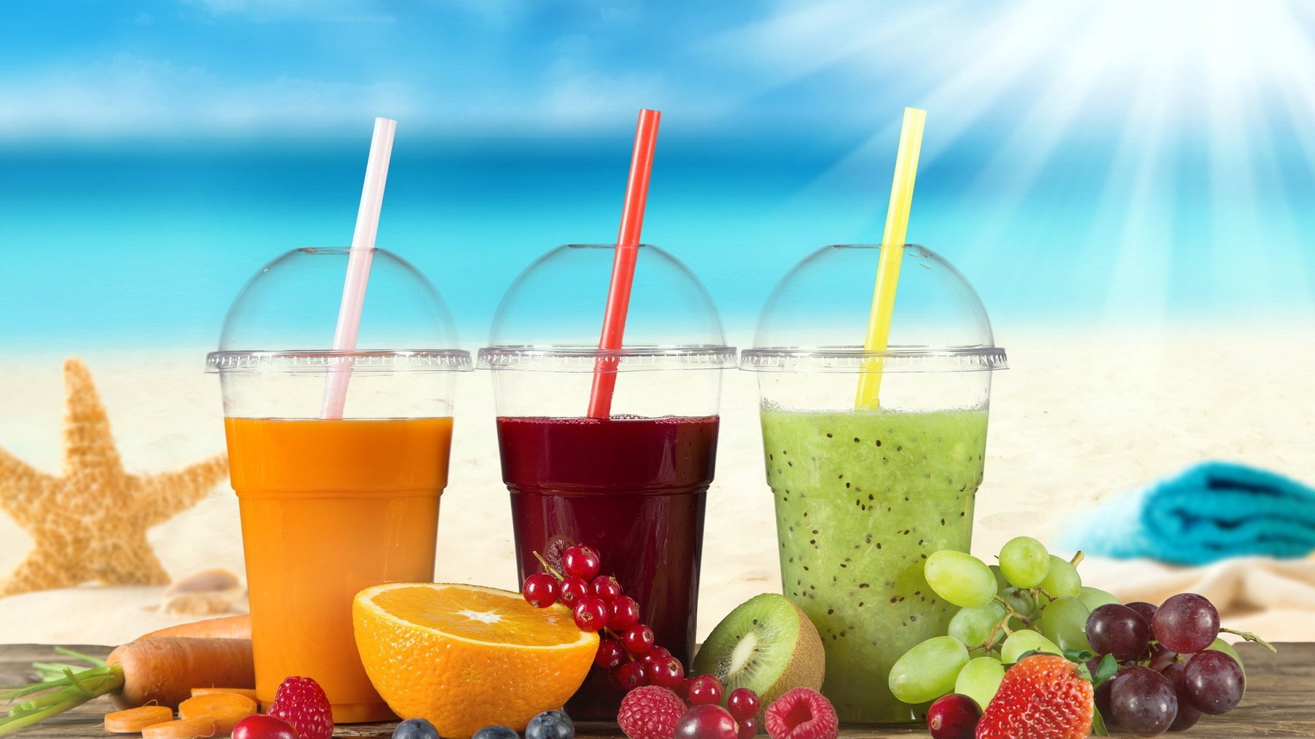Обои пляж, фрукты, ягоды, коктейль, напитки, сок, ягоды. лето, beach, fruit, berries, cocktail, drinks, juice, berries. summer разрешение 2000x1235 Загрузить