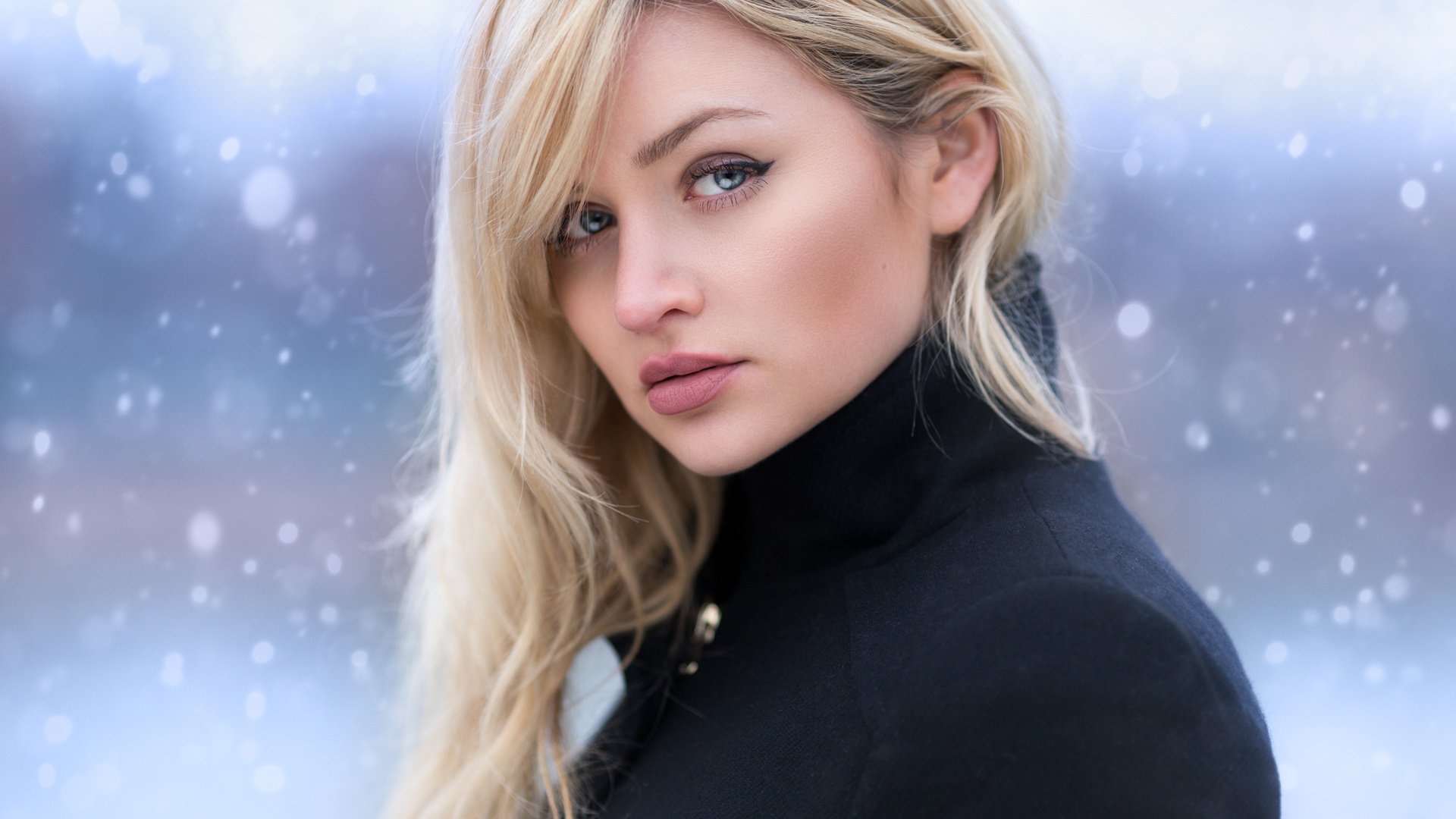 Обои снег, зима, девушка, блондинка, портрет, взгляд, волосы, лицо, snow, winter, girl, blonde, portrait, look, hair, face разрешение 2048x1365 Загрузить