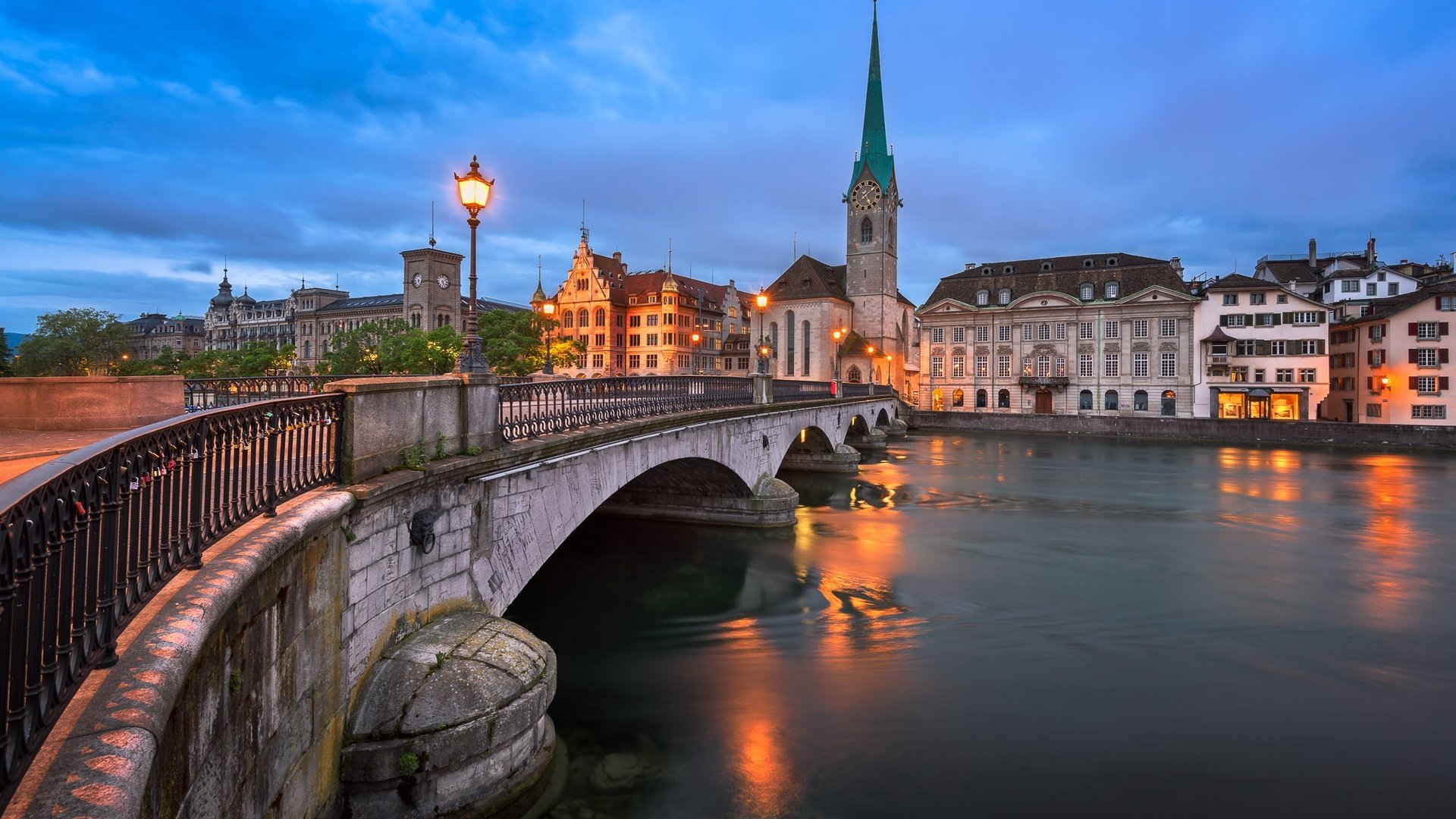 Обои река, мост, швейцария, дома, фонарь, шпиль, цюрих, river, bridge, switzerland, home, lantern, spire, zurich разрешение 2048x1365 Загрузить