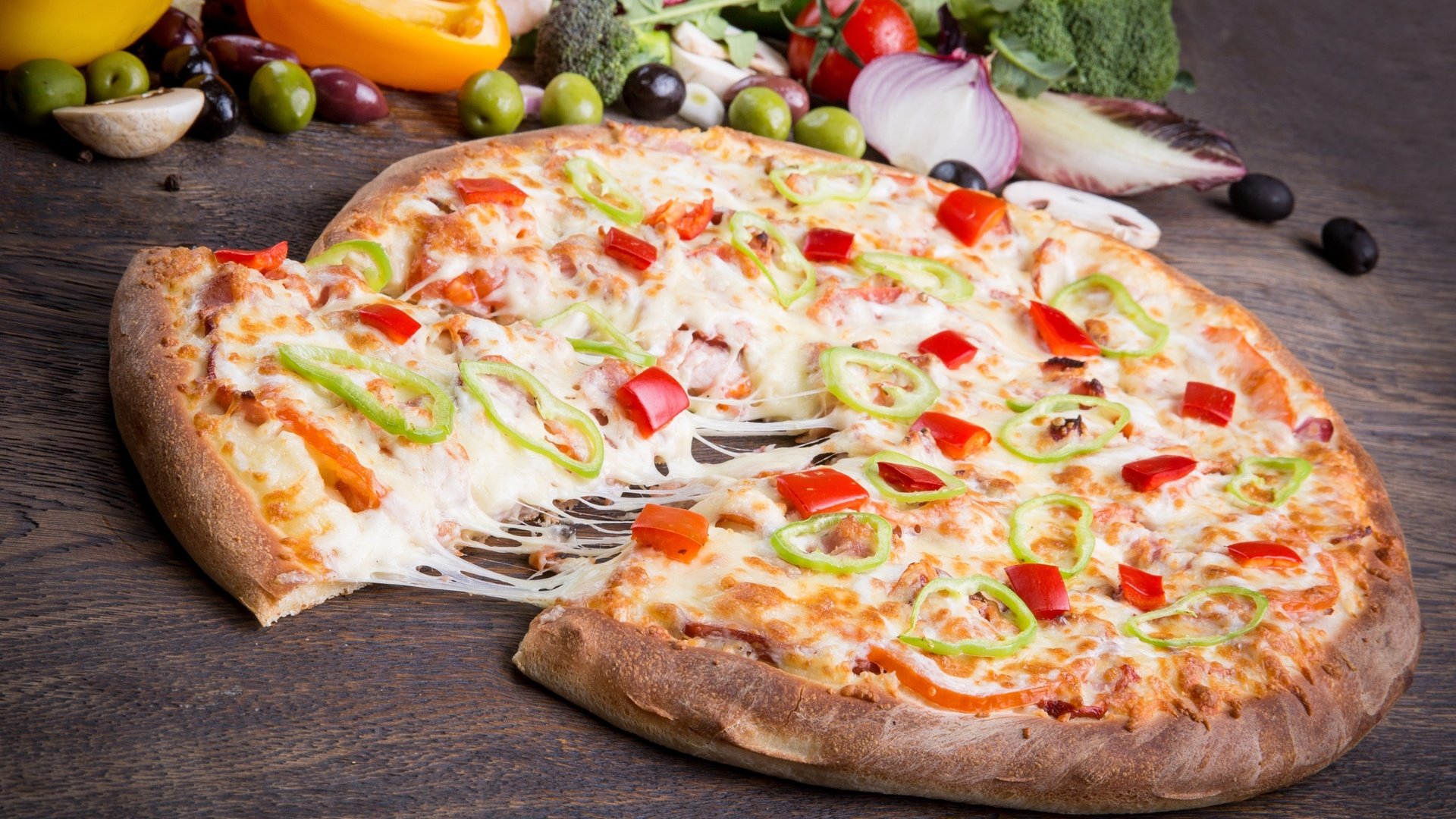 Обои сыр, овощи, пицца, cheese, vegetables, pizza разрешение 3000x1960 Загрузить