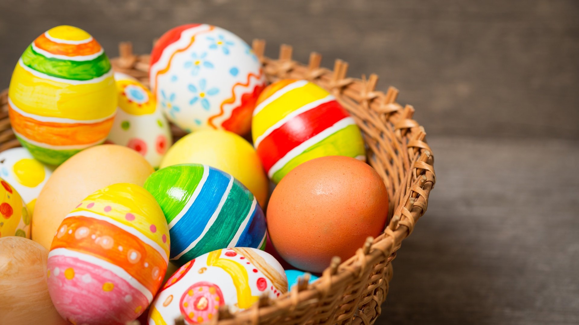 Обои корзина, пасха, яйца крашеные, basket, easter, the painted eggs разрешение 5472x3648 Загрузить