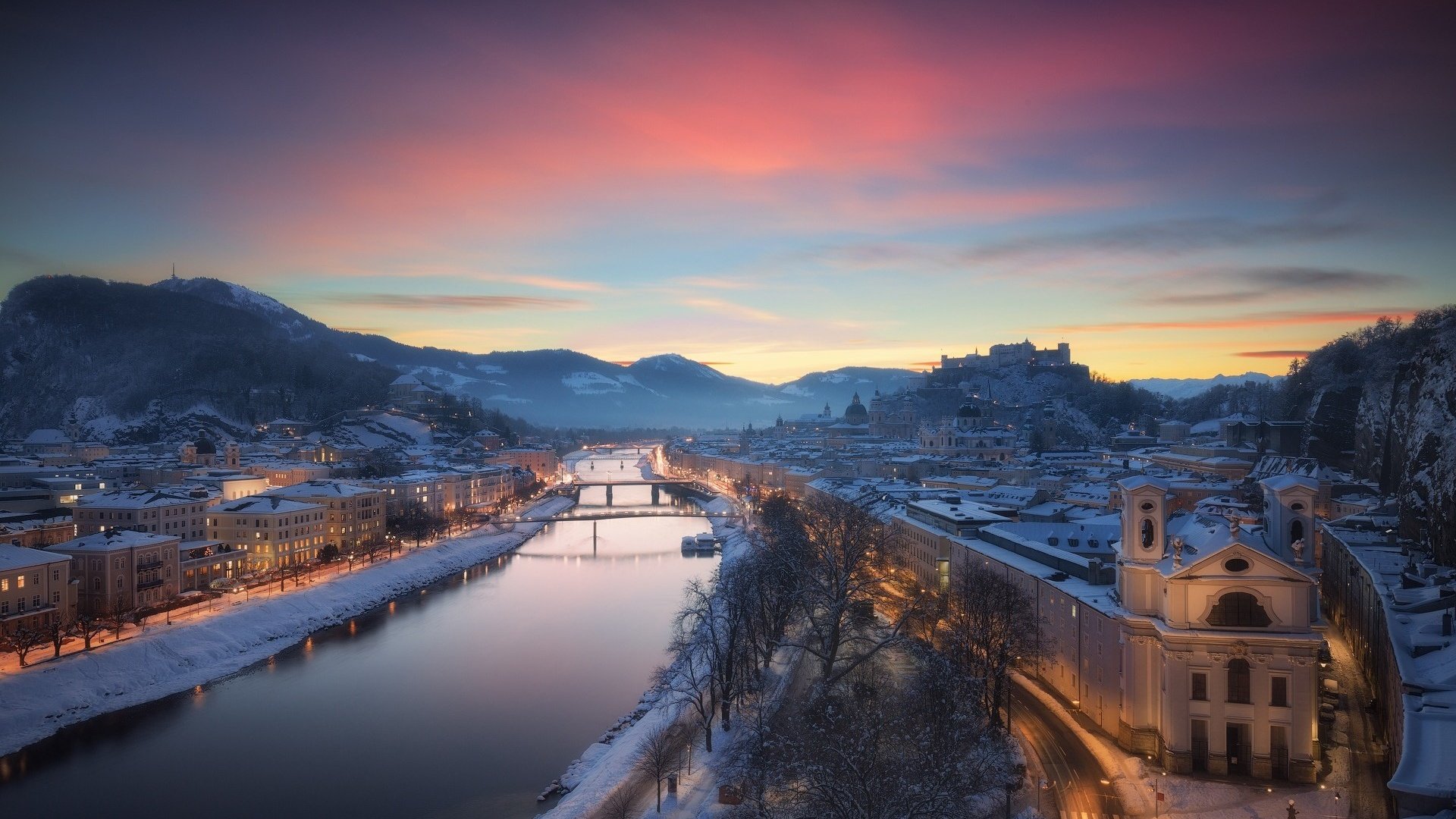 Обои река, снег, закат, зима, город, австрия, зальцбург, river, snow, sunset, winter, the city, austria, salzburg разрешение 1920x1139 Загрузить