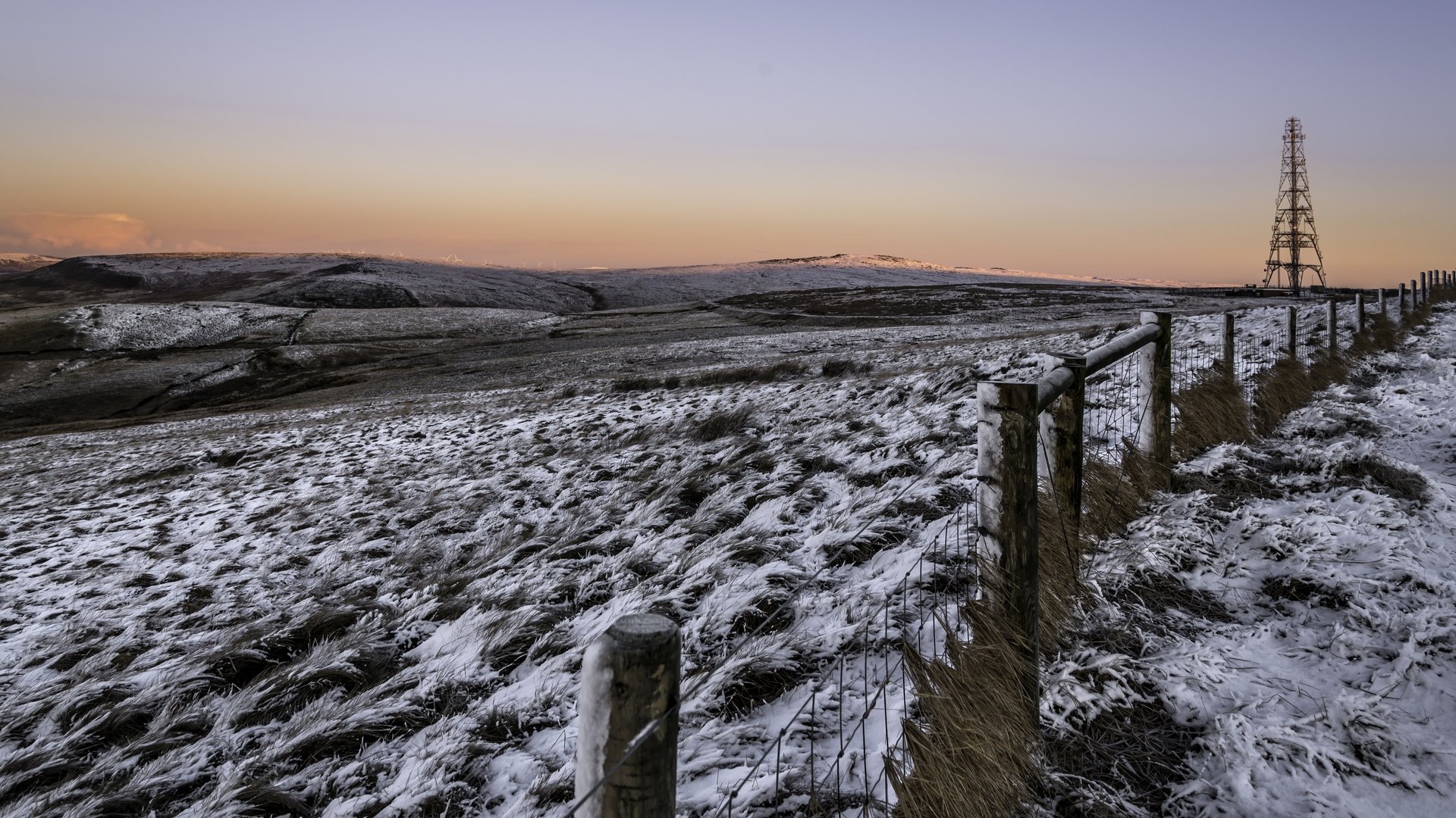 Обои снег, зима, пейзаж, утро, поля, забор, холод, snow, winter, landscape, morning, field, the fence, cold разрешение 6016x3374 Загрузить