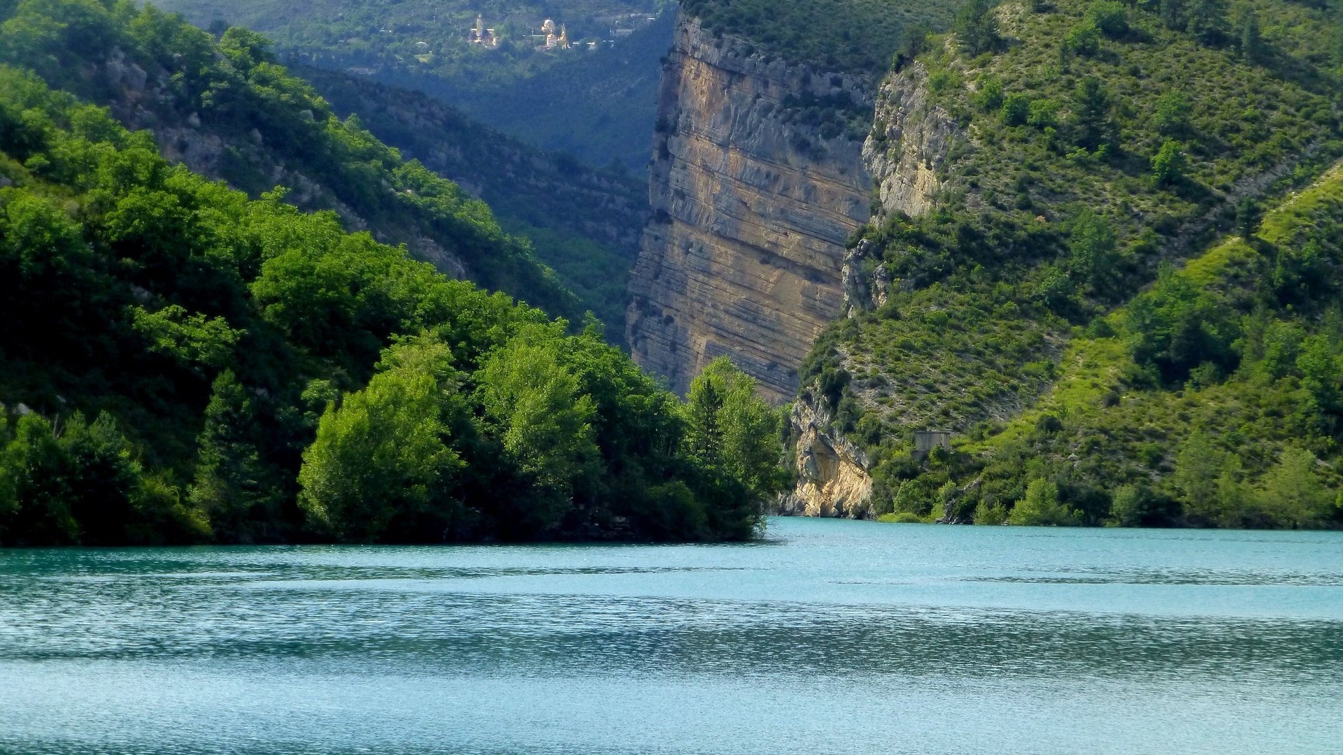 Обои озеро, скалы, франция, chaudanne, кастеллан, lake, rocks, france, castellane разрешение 2048x1338 Загрузить