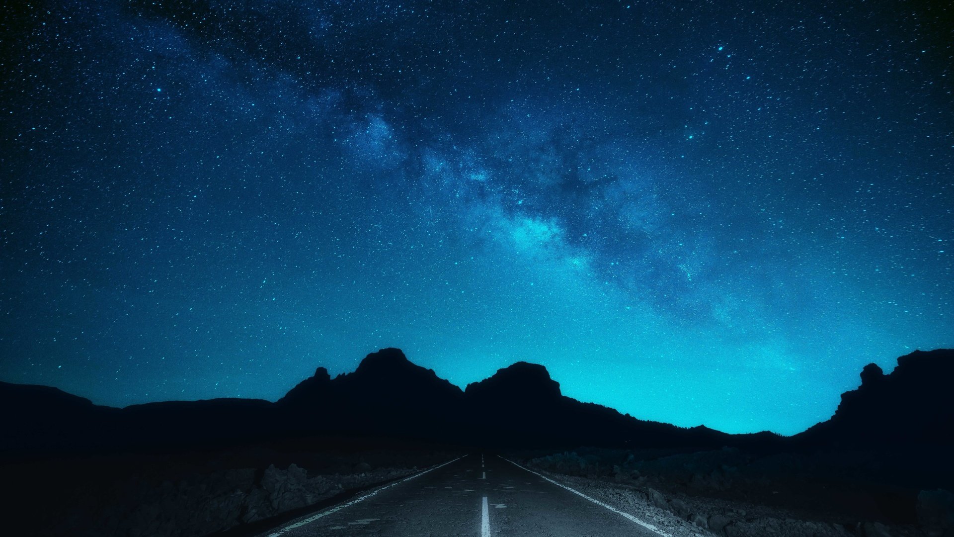 Обои небо, дорога, горы, природа, звезды, млечный путь, the sky, road, mountains, nature, stars, the milky way разрешение 7360x4912 Загрузить