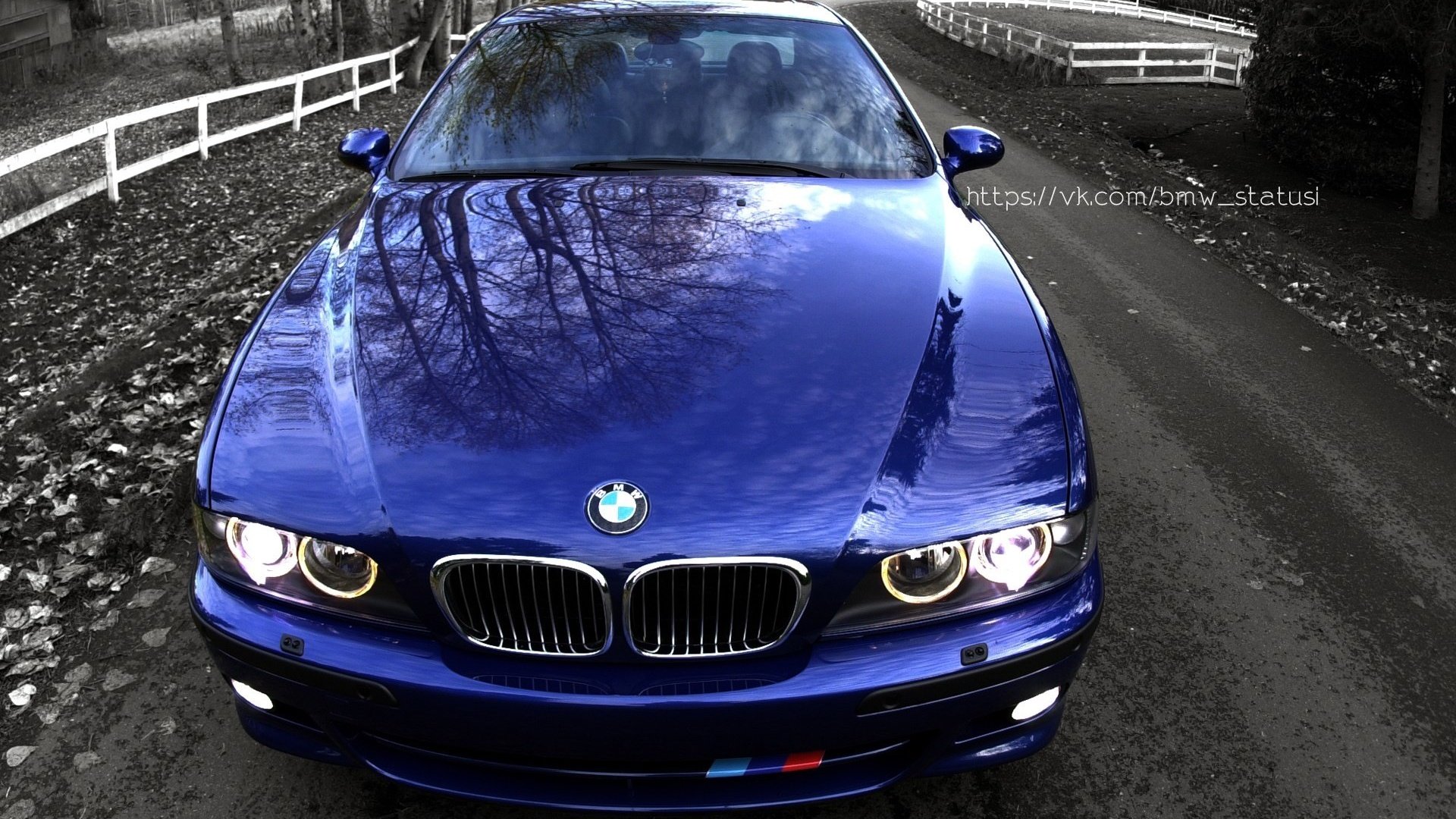 Обои синяя, бмв, седан, blue, bmw, sedan разрешение 1920x1200 Загрузить