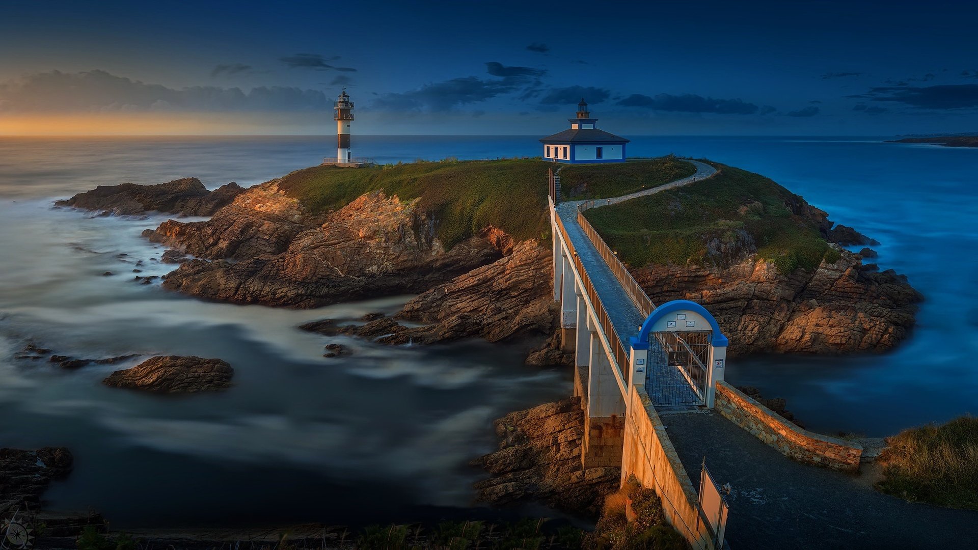 Обои море, маяк, мост, остров, береговая линия, galicia, isla-pancha, sea, lighthouse, bridge, island, coastline, isla pancha разрешение 2048x1152 Загрузить