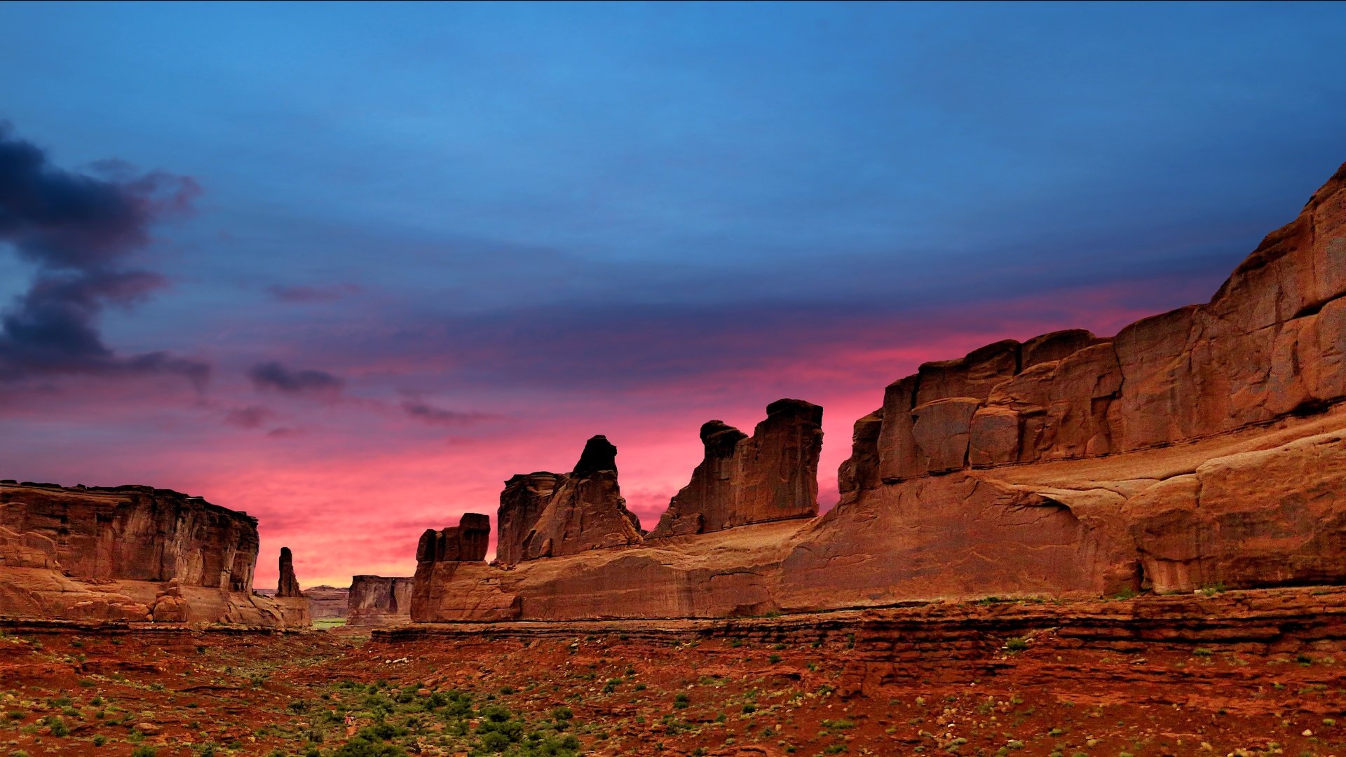 Обои скалы, природа, закат, пустыня, каньон, национальный парк арки, арки национальный парк, rocks, nature, sunset, desert, canyon, arches national park разрешение 3840x2160 Загрузить