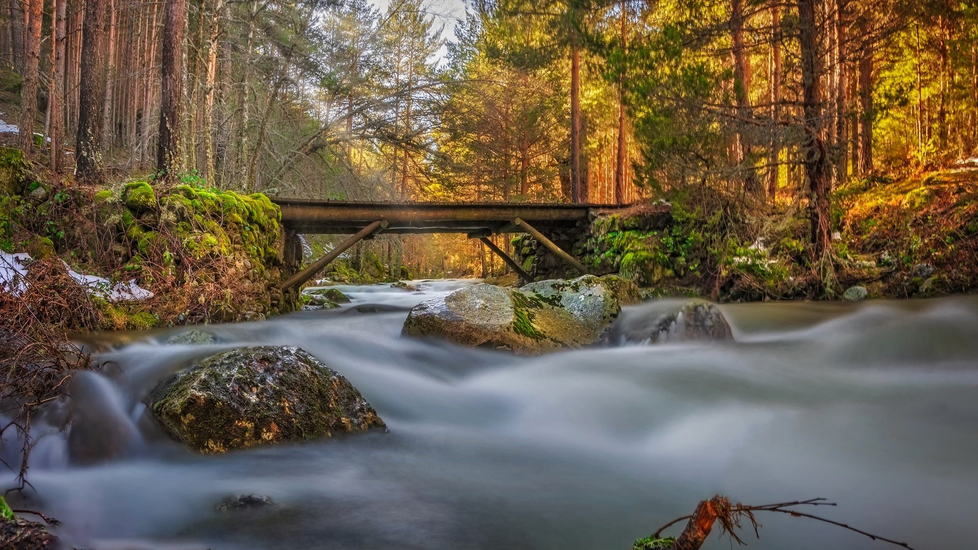 Обои река, камни, лес, мост, поток, river, stones, forest, bridge, stream разрешение 1984x1244 Загрузить