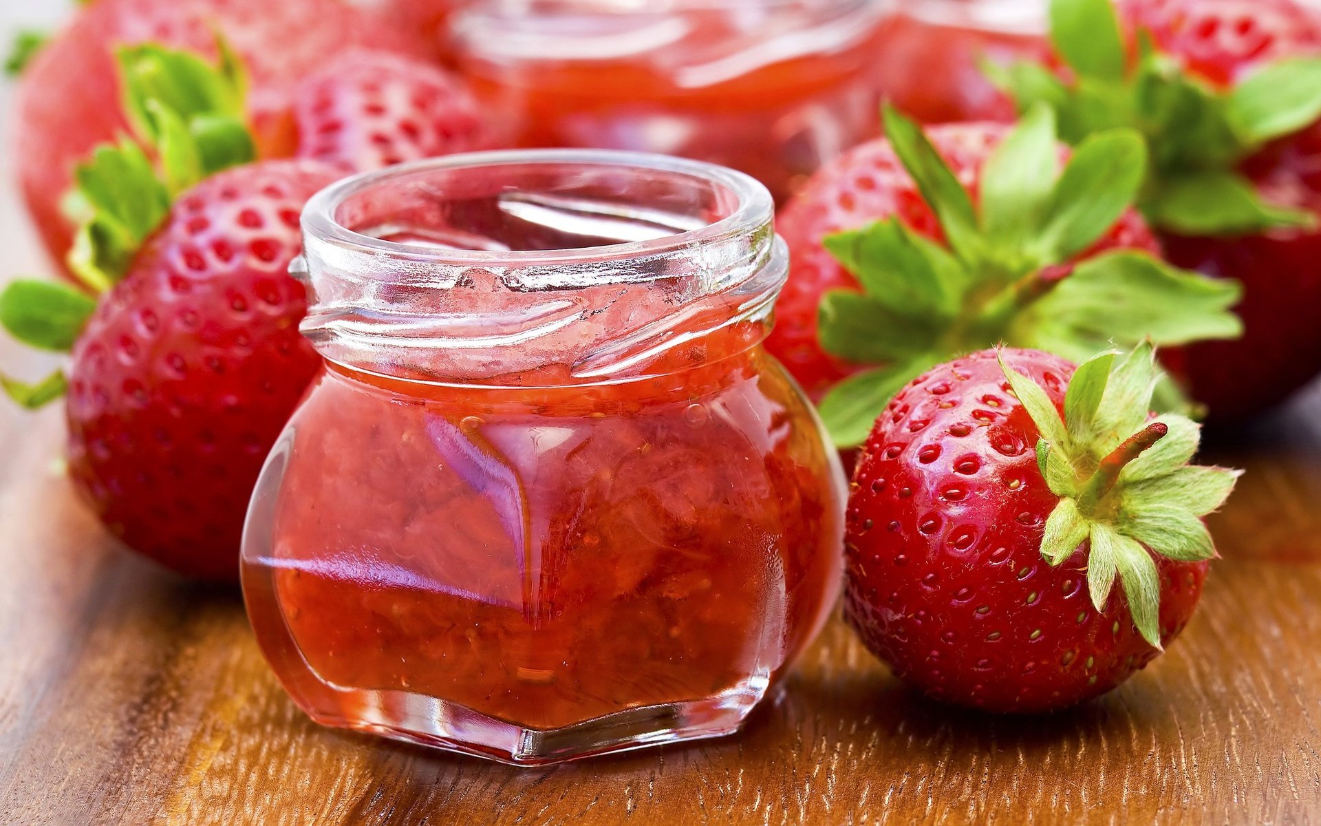 Обои еда, клубника, банка, варенье, food, strawberry, bank, jam разрешение 2560x1706 Загрузить