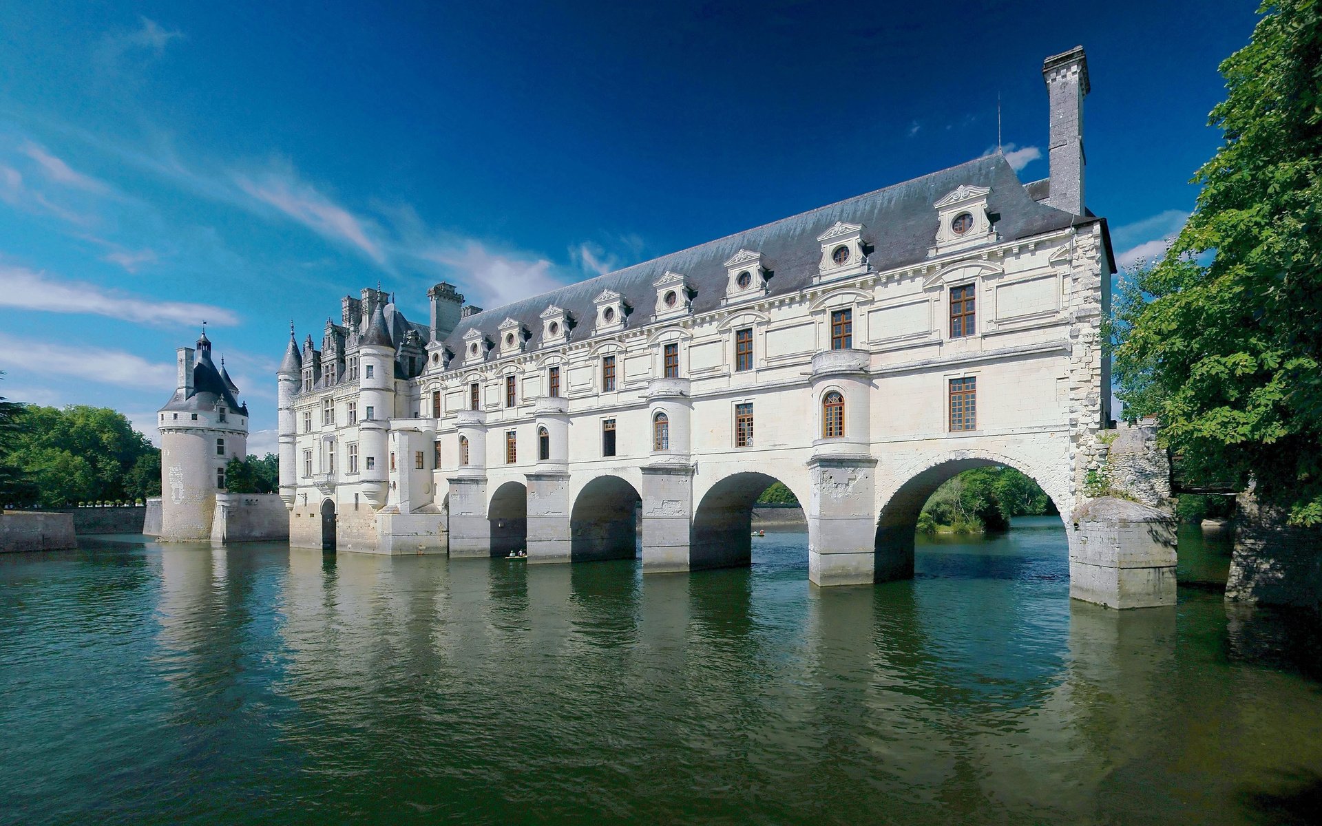 Обои вода, река, замок, франция, шенонсо, замок шенонсо, река шер, water, river, castle, france, chenonceau, the castle of chenonceau разрешение 4092x2200 Загрузить