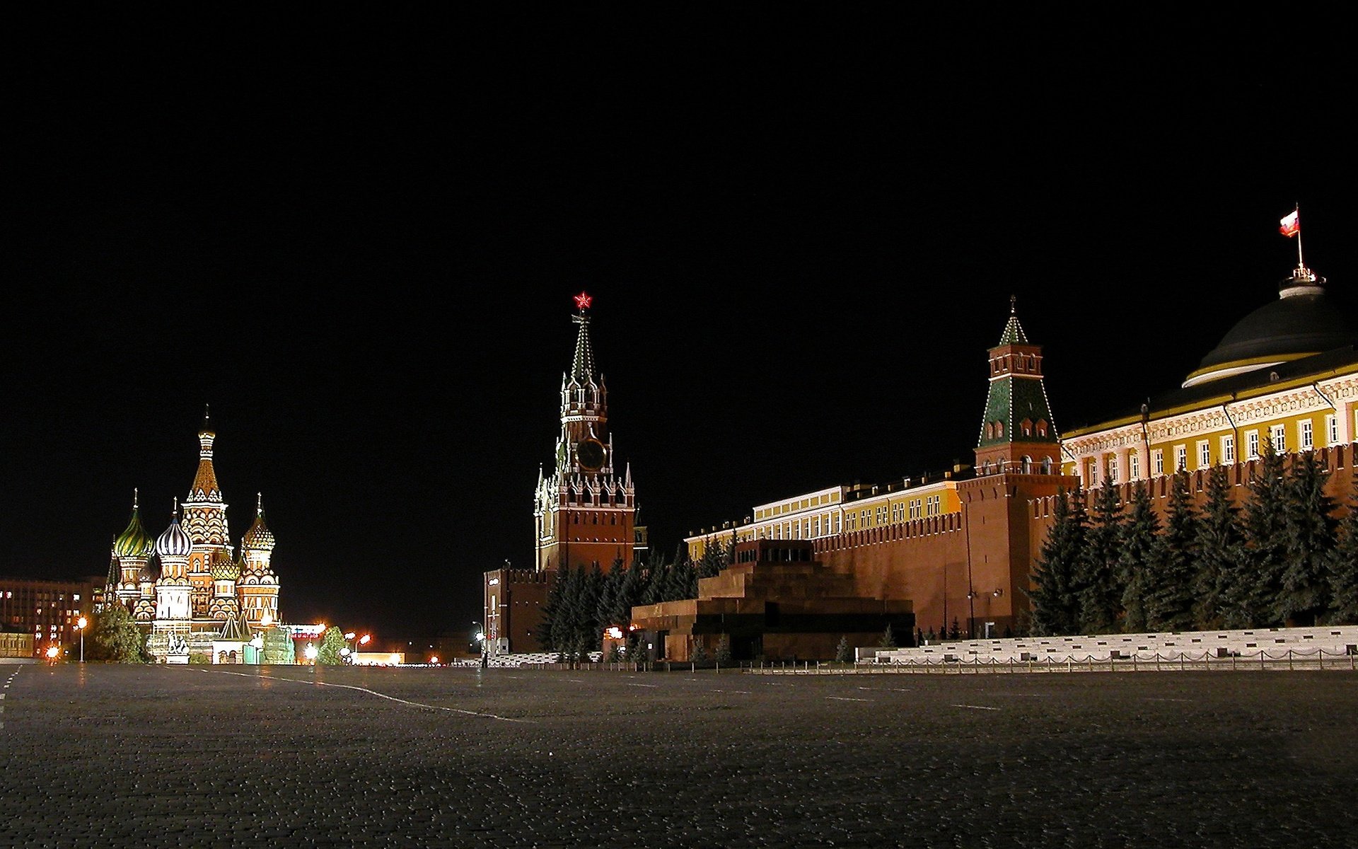 Обои ночная красная площадь, night red square разрешение 2560x1440 Загрузить