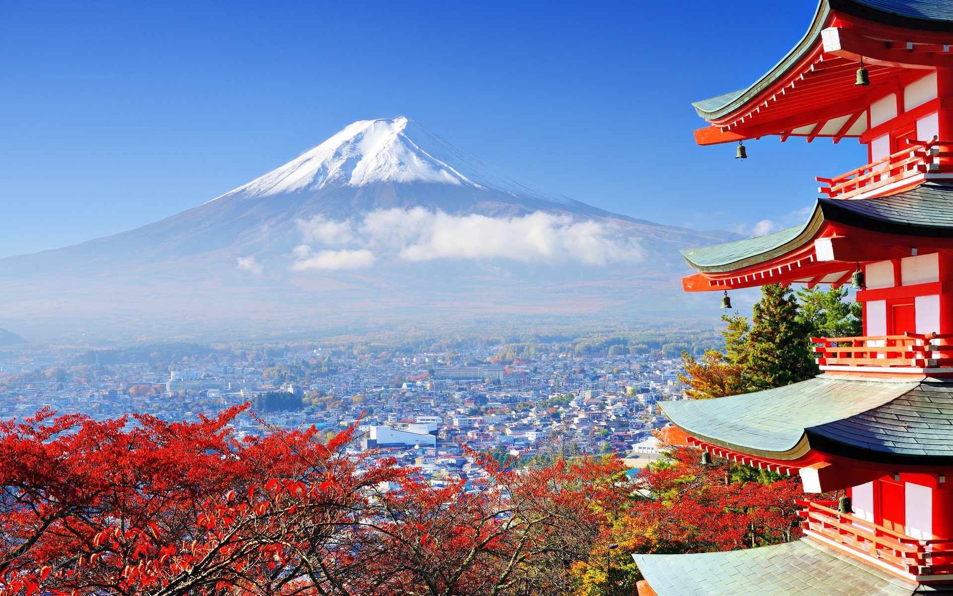 Обои храм, гора, япония, вулкан, токио, фудзияма, chureito pagoda, фудзиёсида, temple, mountain, japan, the volcano, tokyo, fuji, fujiyoshida разрешение 3840x2400 Загрузить