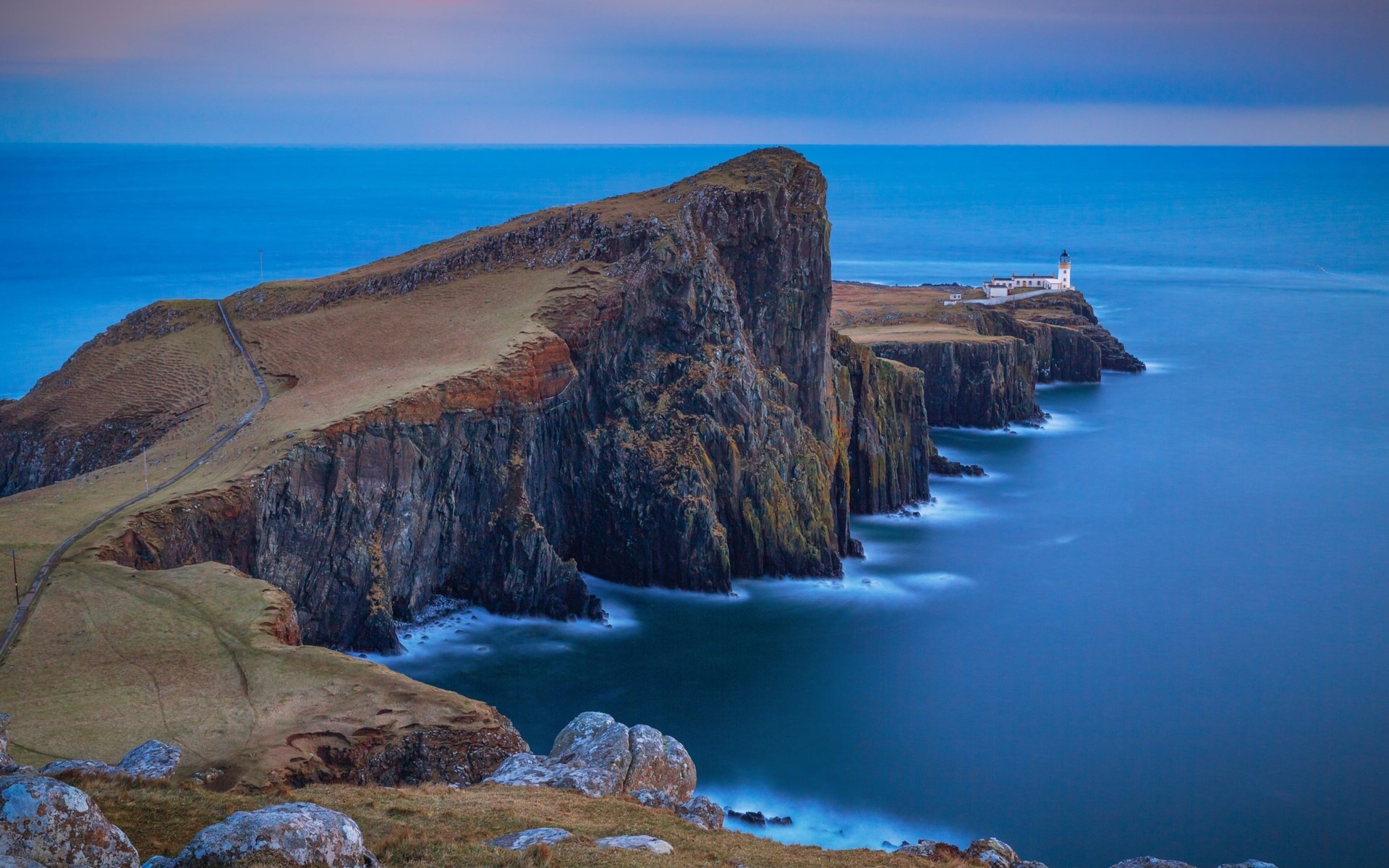 Обои скалы, пейзаж, море, маяк, rocks, landscape, sea, lighthouse разрешение 2048x1280 Загрузить