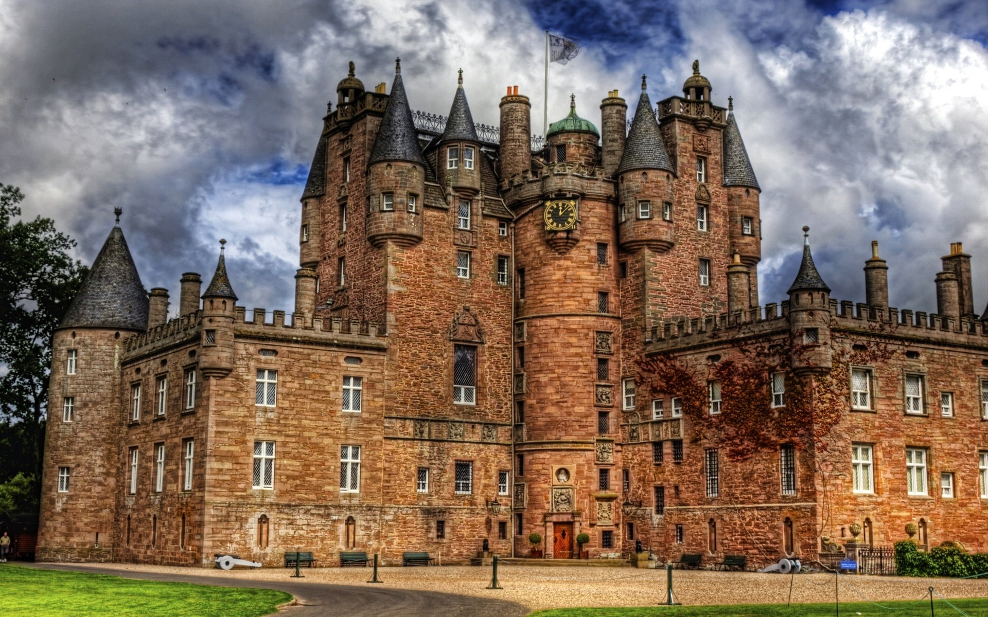 Обои европа, шотландия, замок глэмис, europe, scotland, glamis castle разрешение 2560x1600 Загрузить