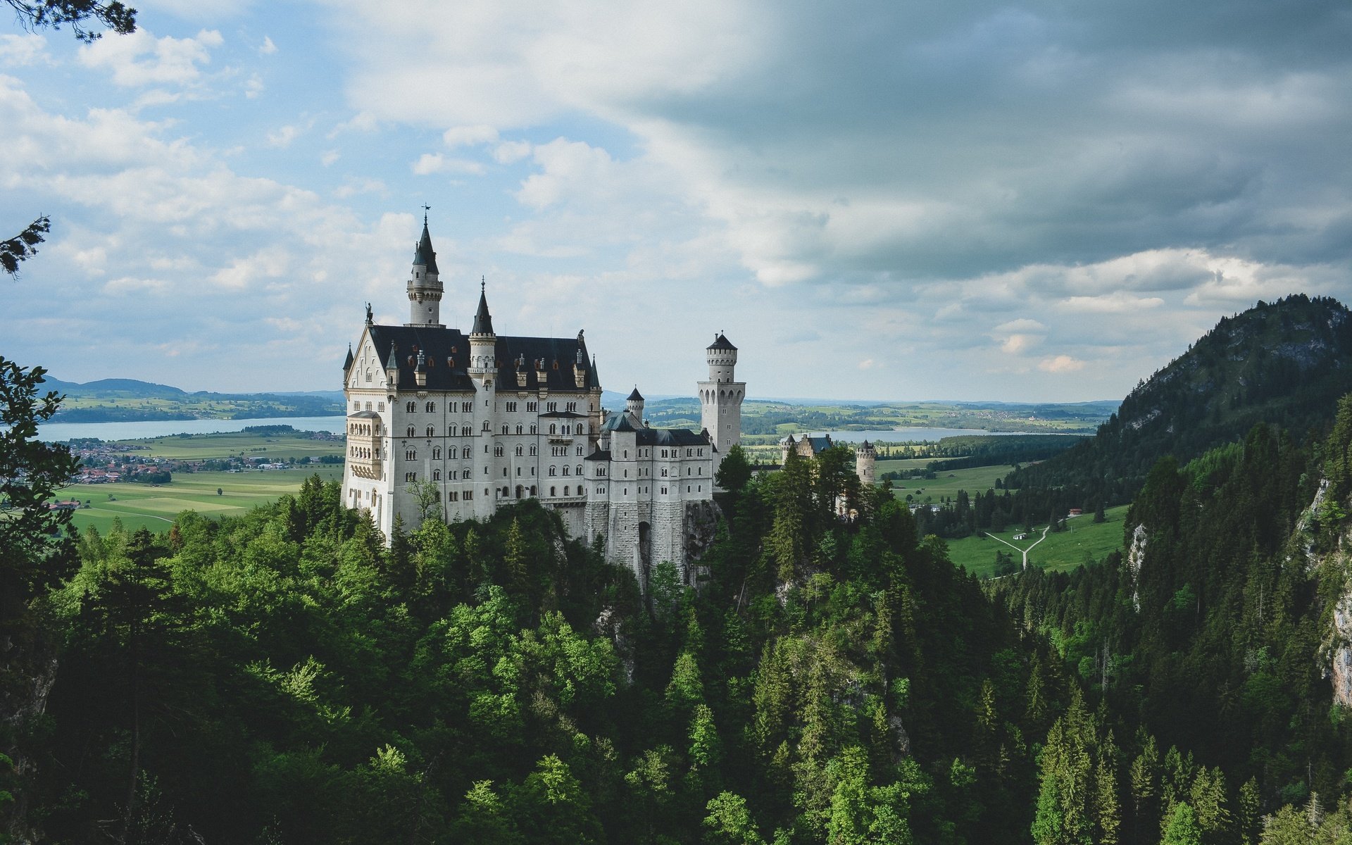 Обои германия, замок нойшванштайн, rachel davis, germany, neuschwanstein castle разрешение 4496x3000 Загрузить