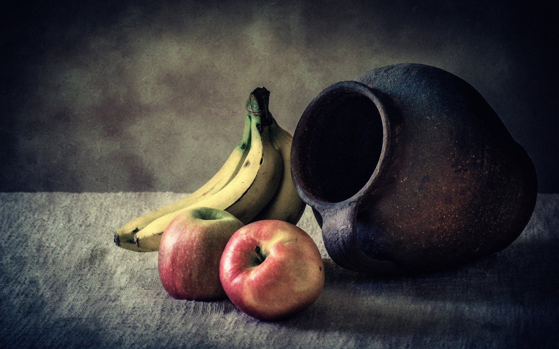 Обои фрукты, яблоки, кувшин, бананы, натюрморт, fruit, apples, pitcher, bananas, still life разрешение 4299x2746 Загрузить