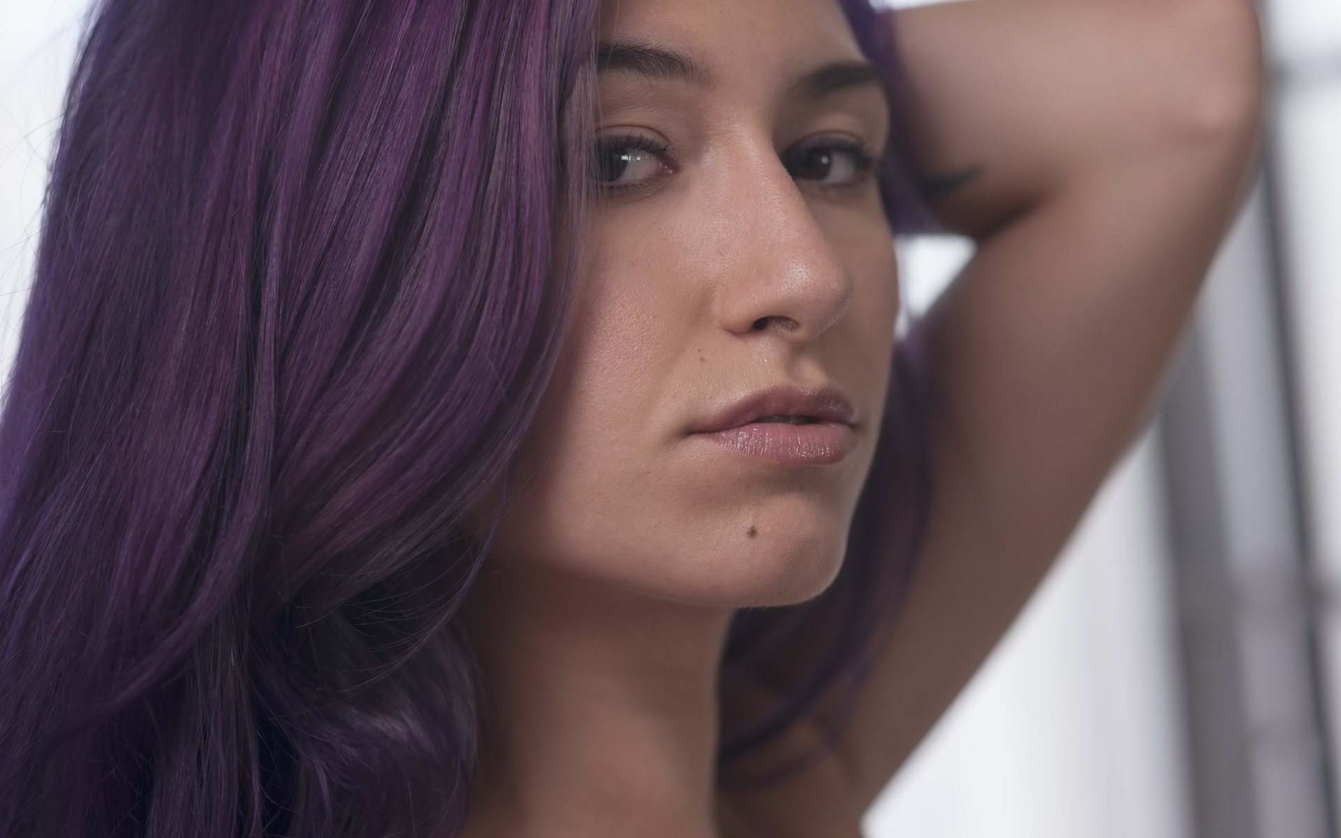Обои девушка, модель, moon, фиолетовые волосы, girl, model, purple hair разрешение 4256x2832 Загрузить