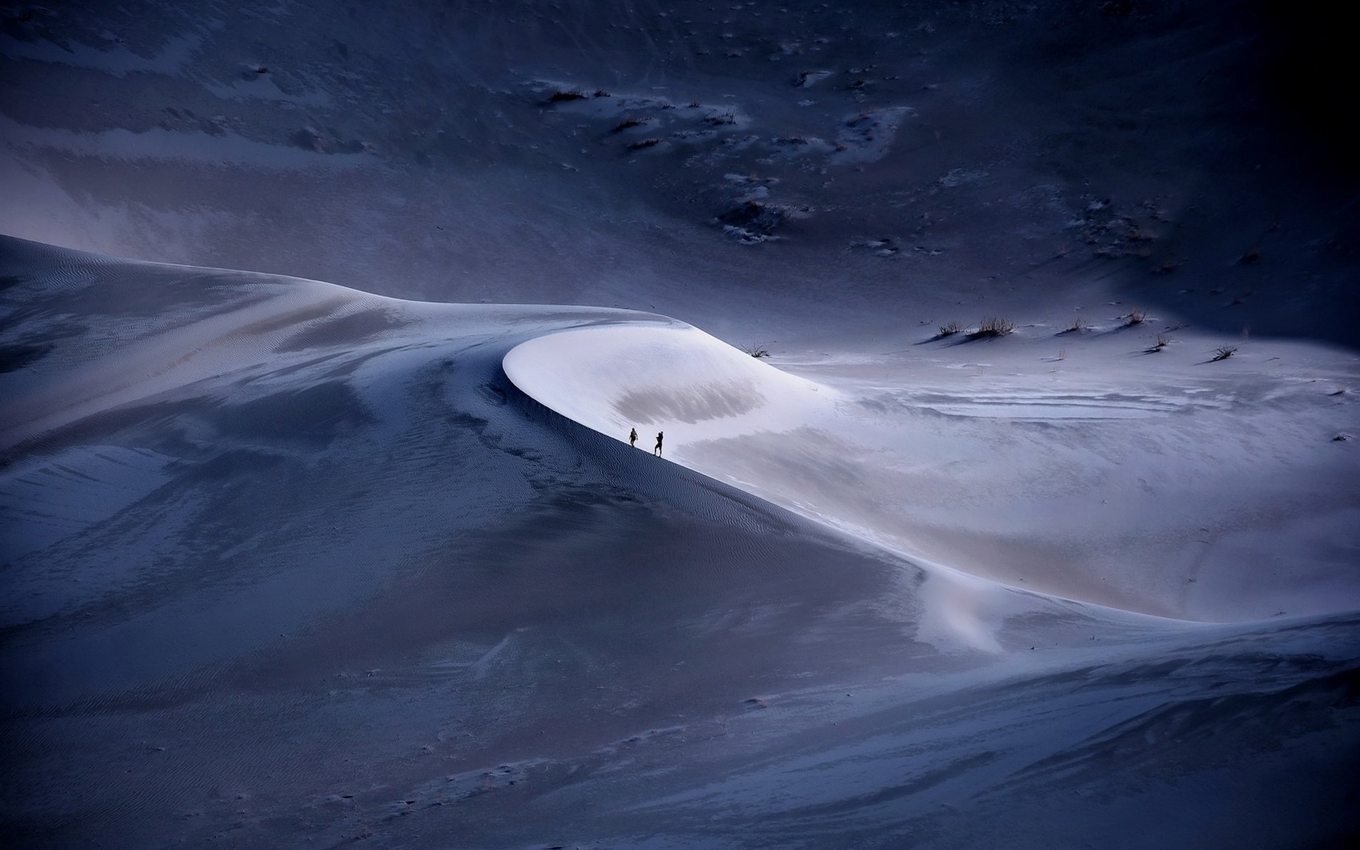 Обои природа, песок, люди, пустыня, дюны, nature, sand, people, desert, dunes разрешение 1920x1282 Загрузить