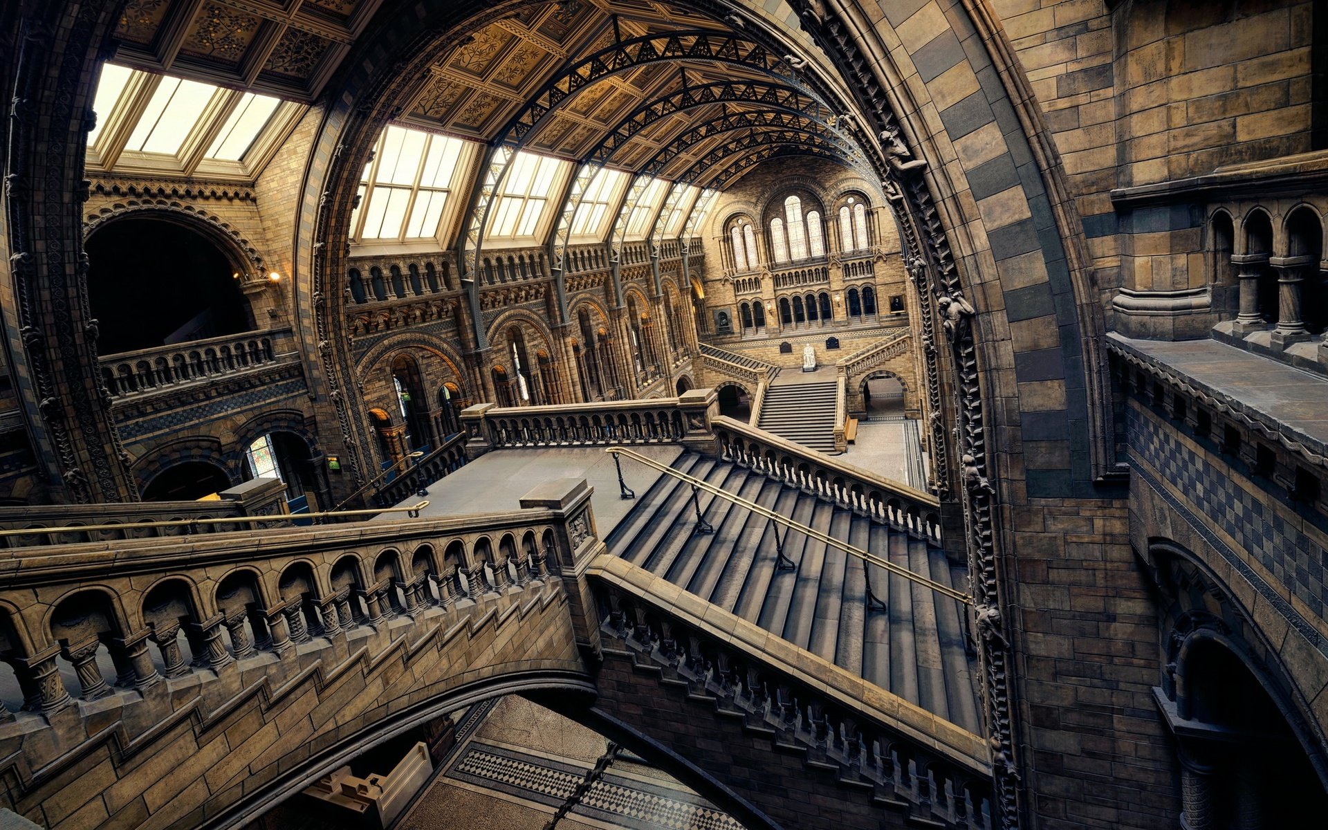 Обои лестница, лондон, зал, англия, музей естествознания, ladder, london, hall, england, museum of natural history разрешение 2048x1290 Загрузить