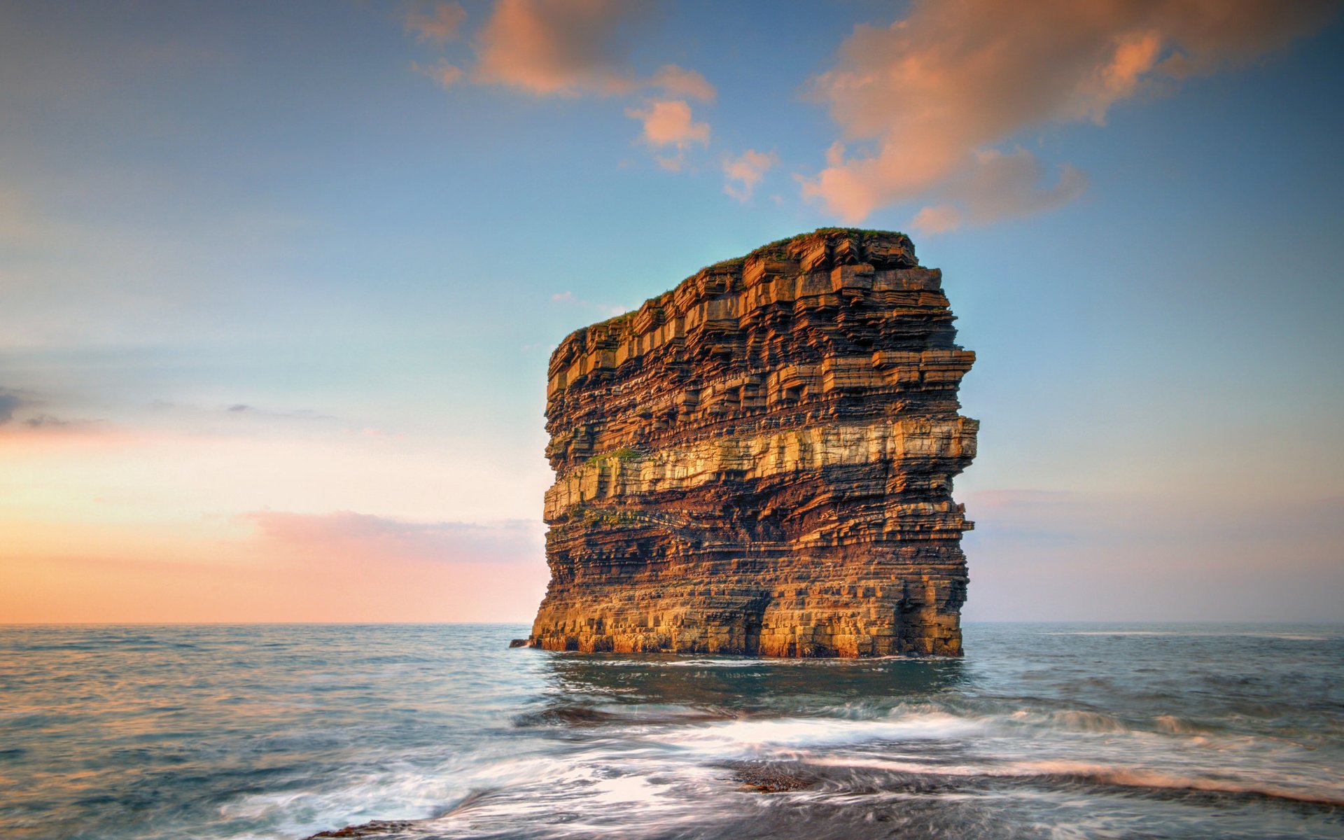 Обои море, скала, ирландия, графство мейо, sea, rock, ireland, county mayo разрешение 2048x1359 Загрузить