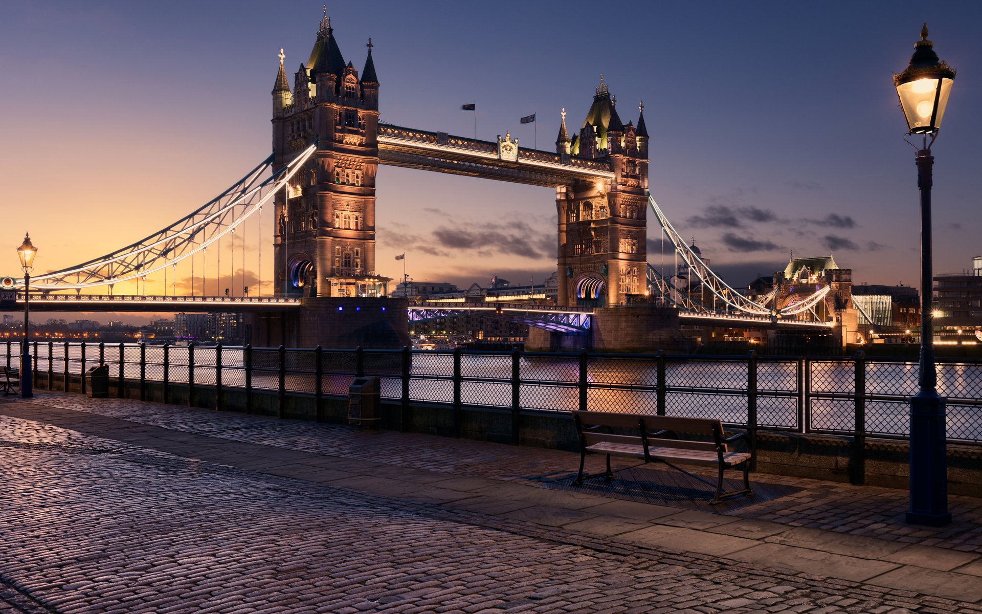Обои скамья, фонари, освещение, вечер, тауэрский мост, река, великобритания, лондон, город, англия, набережная, bench, lights, lighting, the evening, tower bridge, river, uk, london, the city, england, promenade разрешение 5000x3337 Загрузить