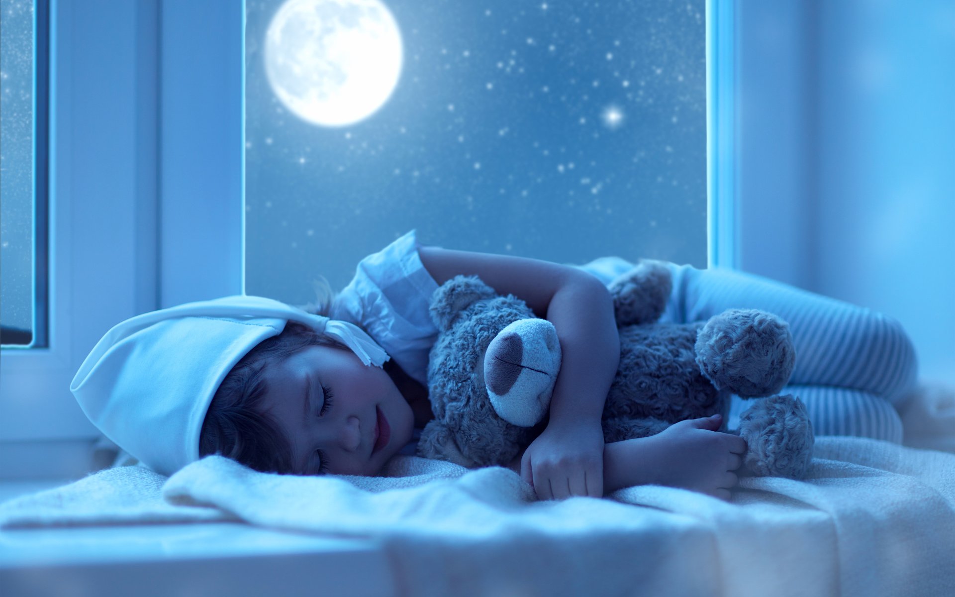 Обои ночь, сон, мишка, игрушка, ребенок, окно, подоконник, пижама, night, sleep, bear, toy, child, window, sill, pajamas разрешение 5000x3455 Загрузить