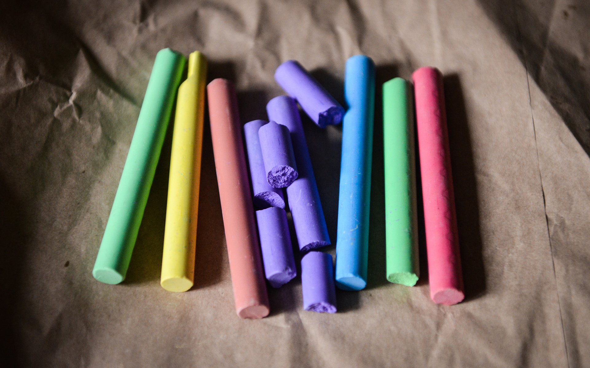 Обои разноцветные, карандаши, цветные, окрас, мелки, colorful, pencils, colored, color, crayons разрешение 3840x2400 Загрузить