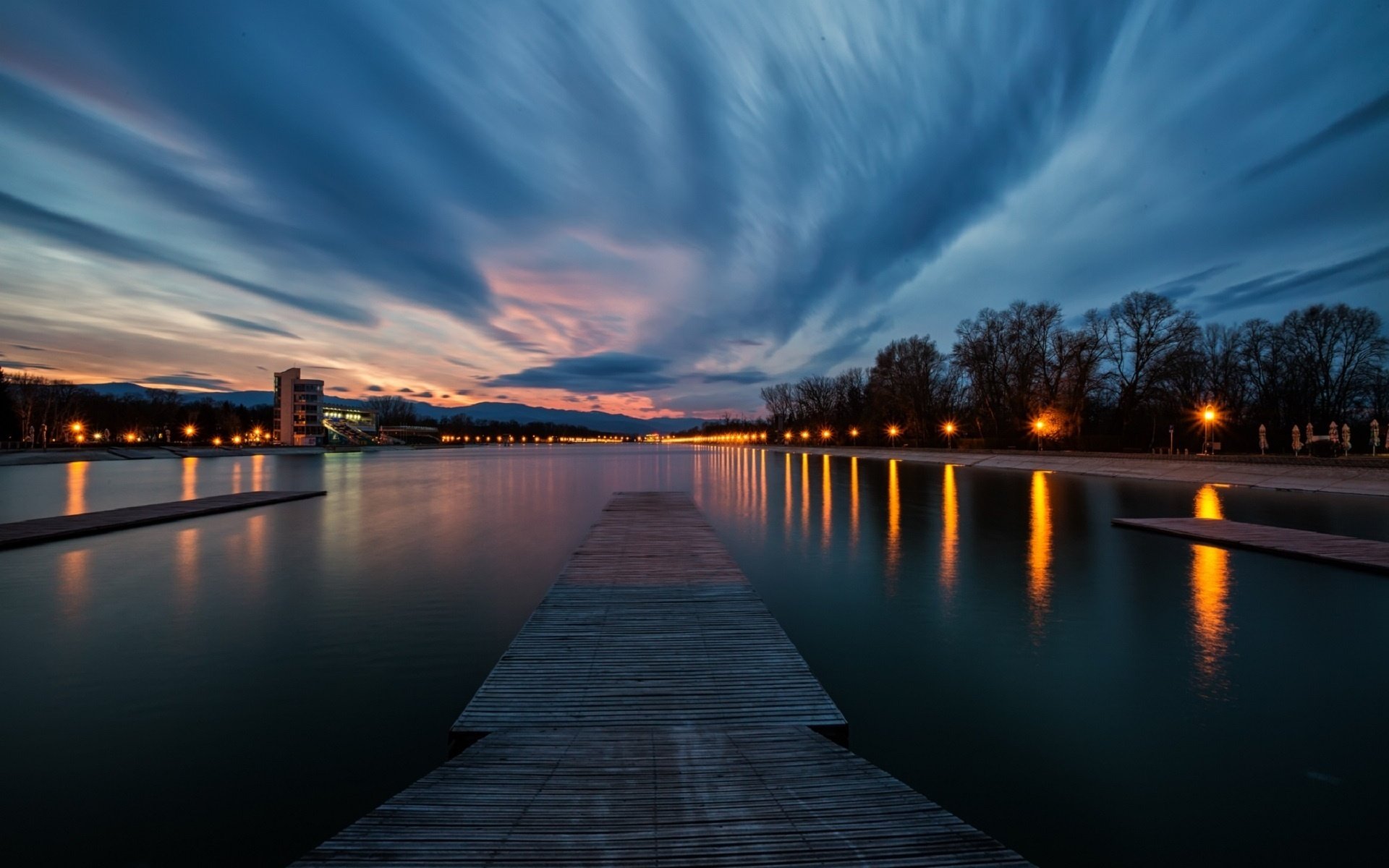 Обои небо, огни, вечер, канал, мостки, kostadin madzharov, the sky, lights, the evening, channel, bridges разрешение 1920x1280 Загрузить