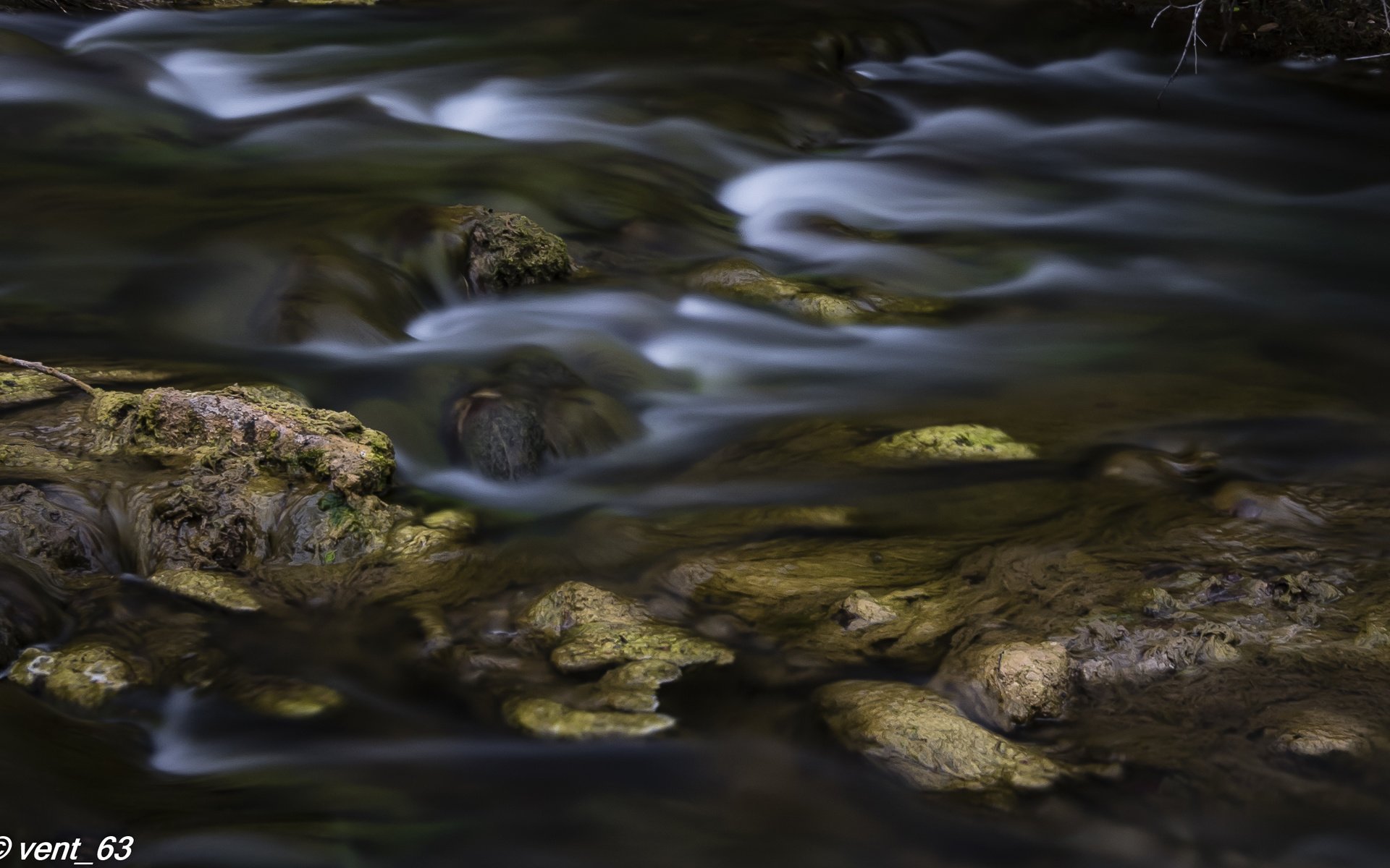 Обои вода, река, камни, поток, water, river, stones, stream разрешение 2369x1445 Загрузить