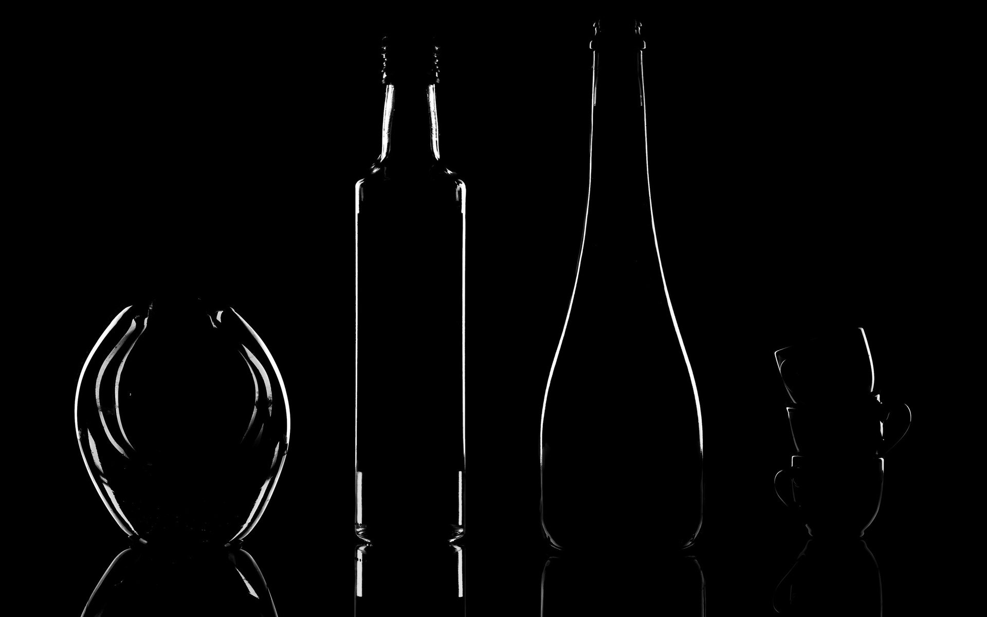 Обои форма, черный фон, силуэт, посуда, бутылка, чашки, вазы, form, black background, silhouette, dishes, bottle, cup, vases разрешение 2560x1600 Загрузить